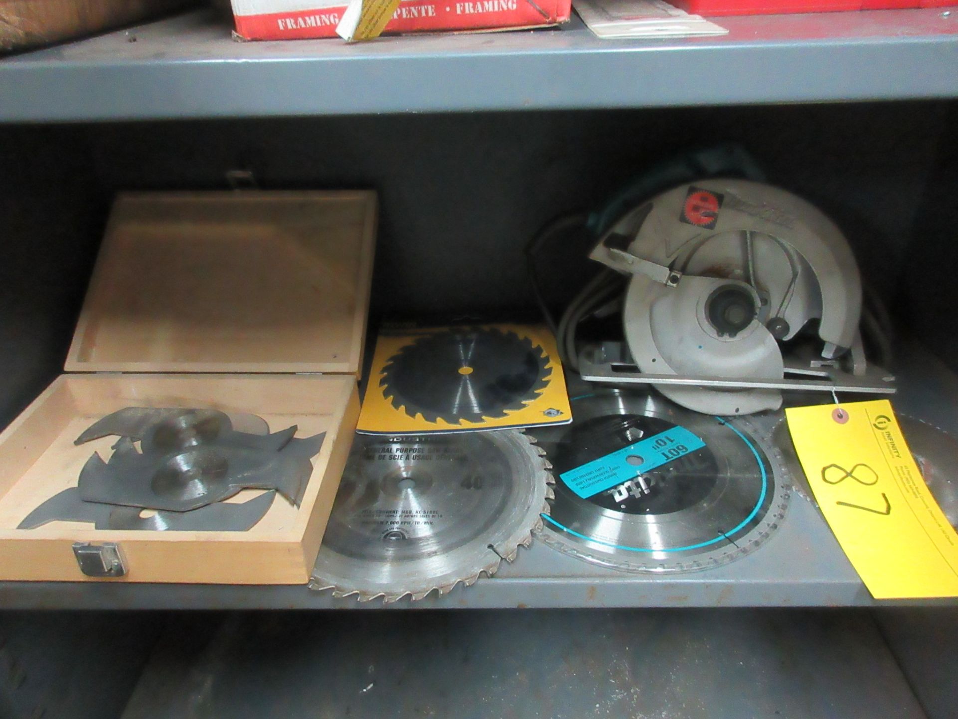 CONTENTS OF CABINET, WHOLE SAW BLADES, MAKITA 7" CIRCULAR SAW, MIXED BLADES, O-RING SET, ETC. - Image 2 of 4