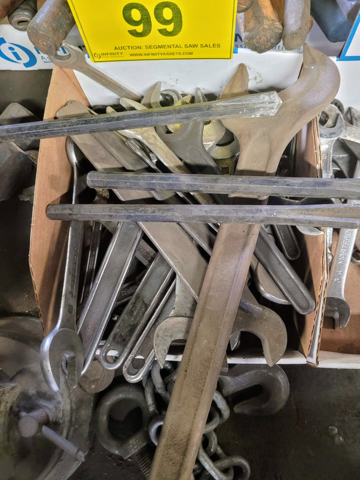 LOT - HAMMERS, SPANNERS, WRENCHES - Image 3 of 9