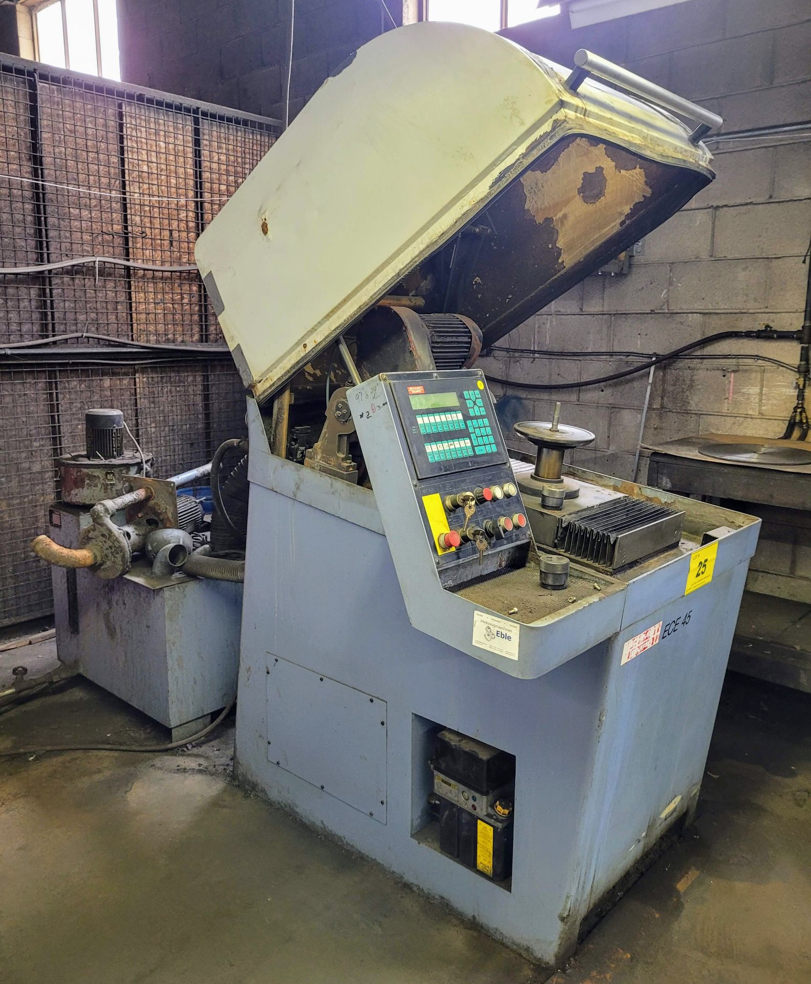 SCHMIDT TEMPO ECE45 HSS AUTOMATIC SAW GRINDER, SEGMENT, CV AND SOLID CARBIDE BLADES, BLADE - Image 4 of 6