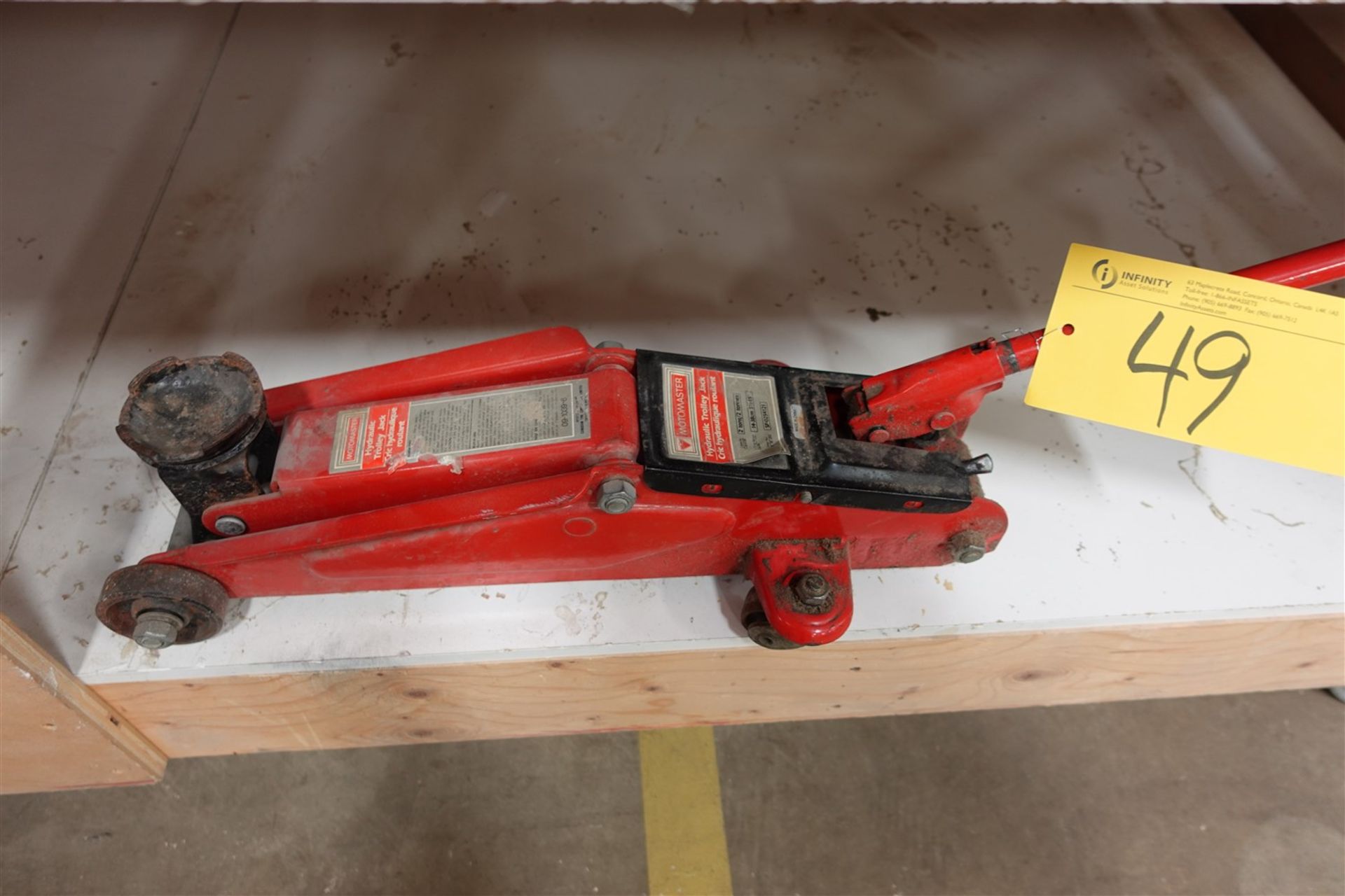 MOTORMASTER 2 TON FLOOR JACK