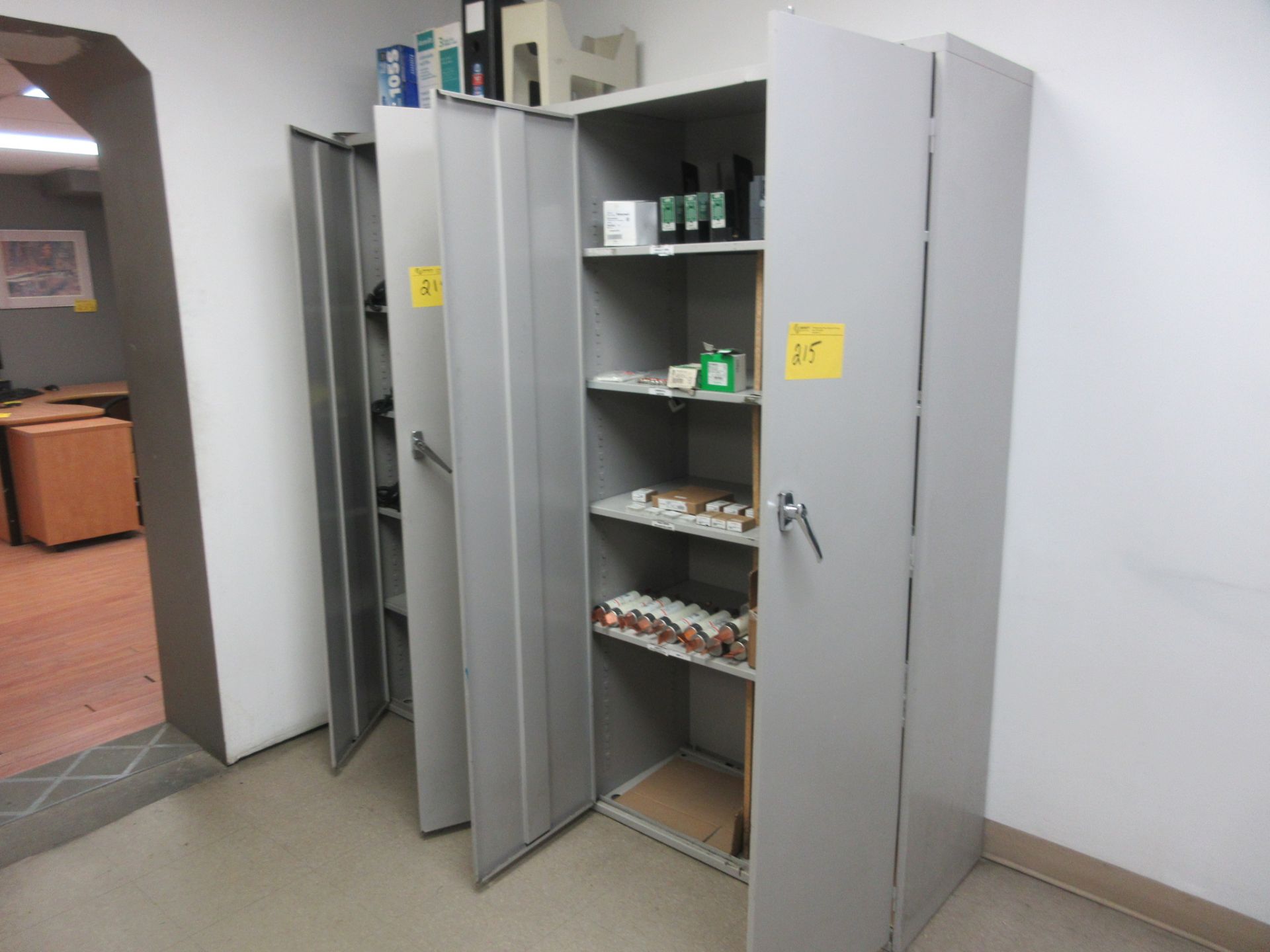 LOT (4) SECTIONS OF RACKING, 4-DRAWER FILE CABINET, (2) 2-DOOR METAL STORAGE CABINETS (NO CONTENTS) - Image 3 of 4