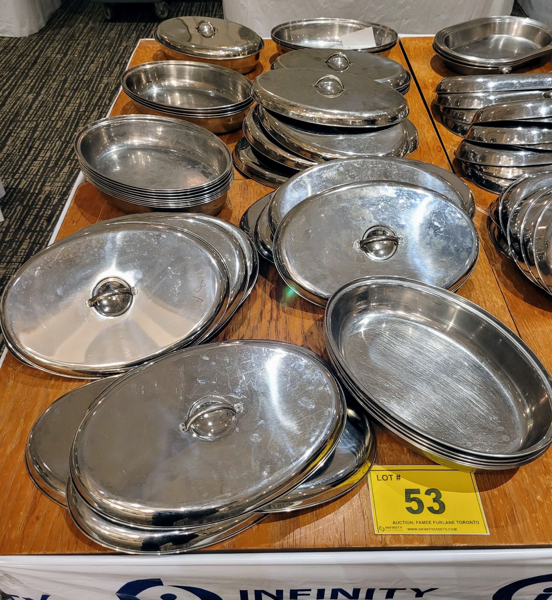 LOT - SILVER SERVICE SERVING DISHES