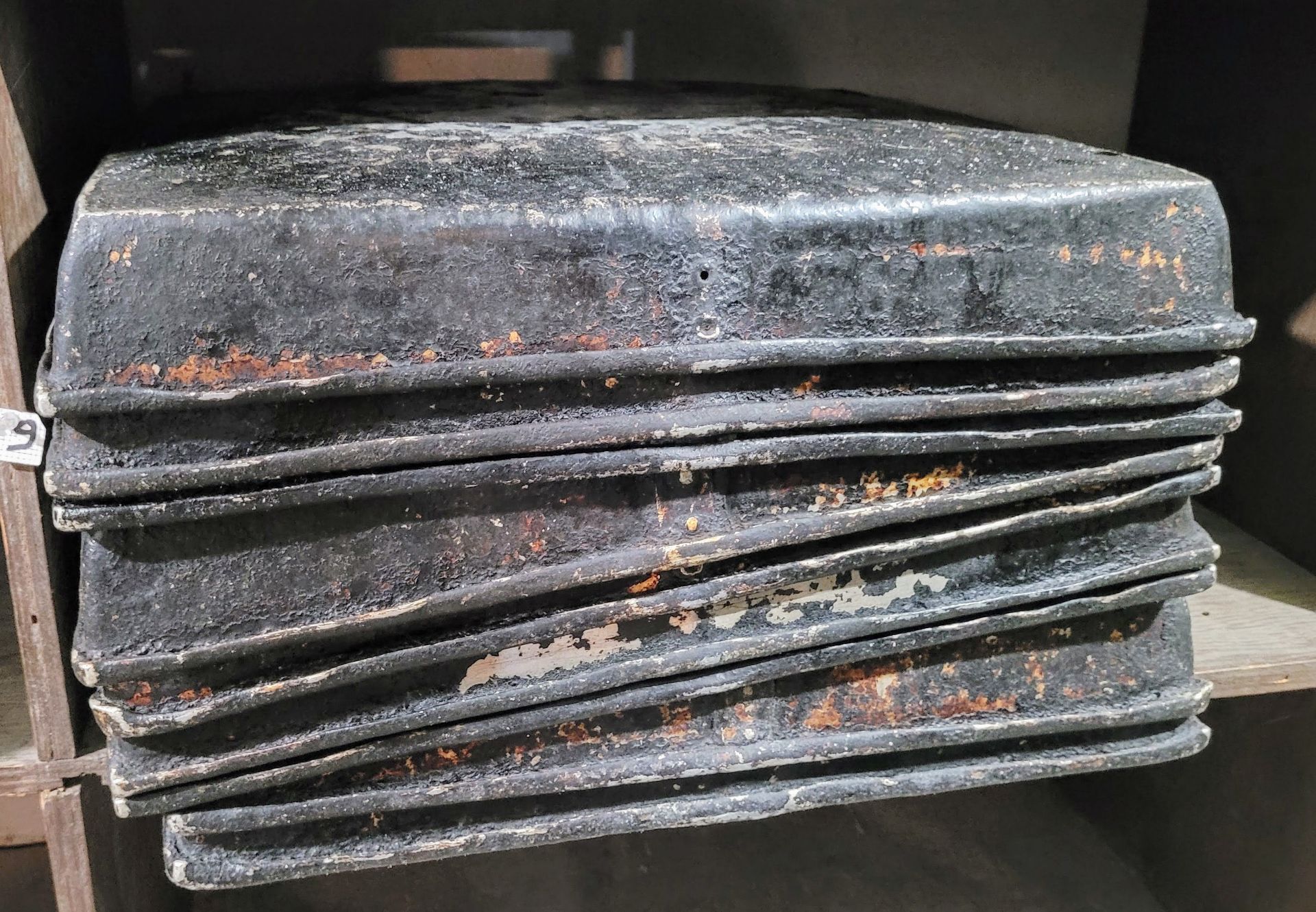 LOT - STEEL OVEN PANS - Image 2 of 2