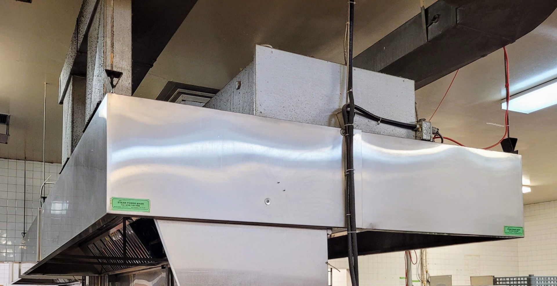 STAINLESS STEEL EXHAUST HOOD W/ FIRE SUPPRESSION, APPROX 20'L X 10'W - Image 2 of 6