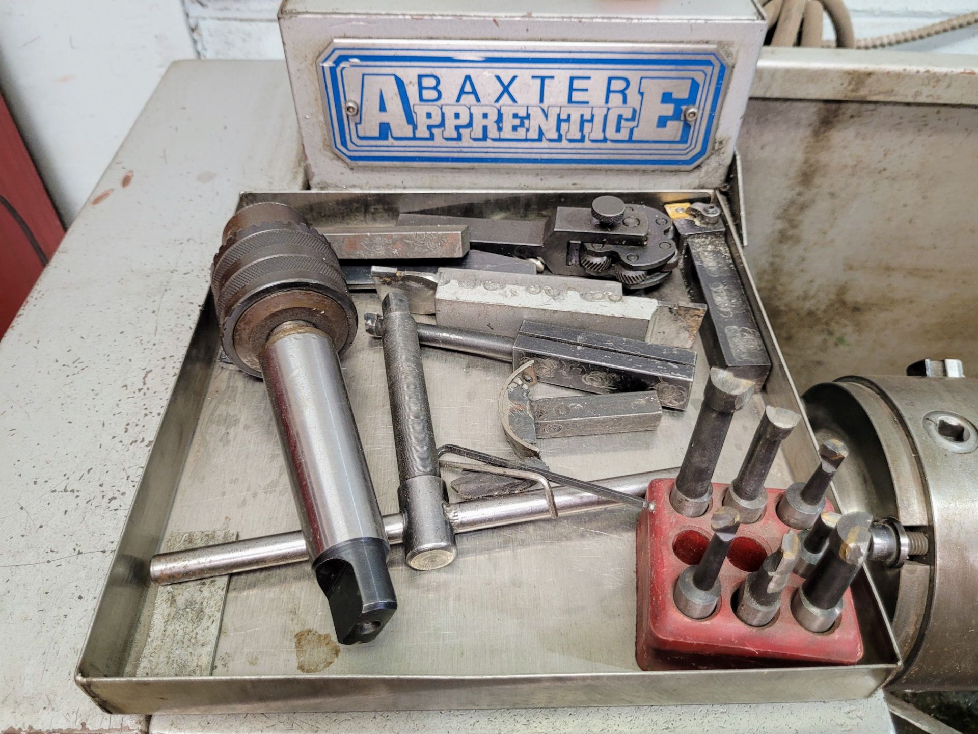 BAXTER APPRENTICE LATHE, 14" X 40", 6" 3-JAW CHUCK, TOOL POST, TAILSTOCK, TOOLING, ETC. - Image 7 of 7