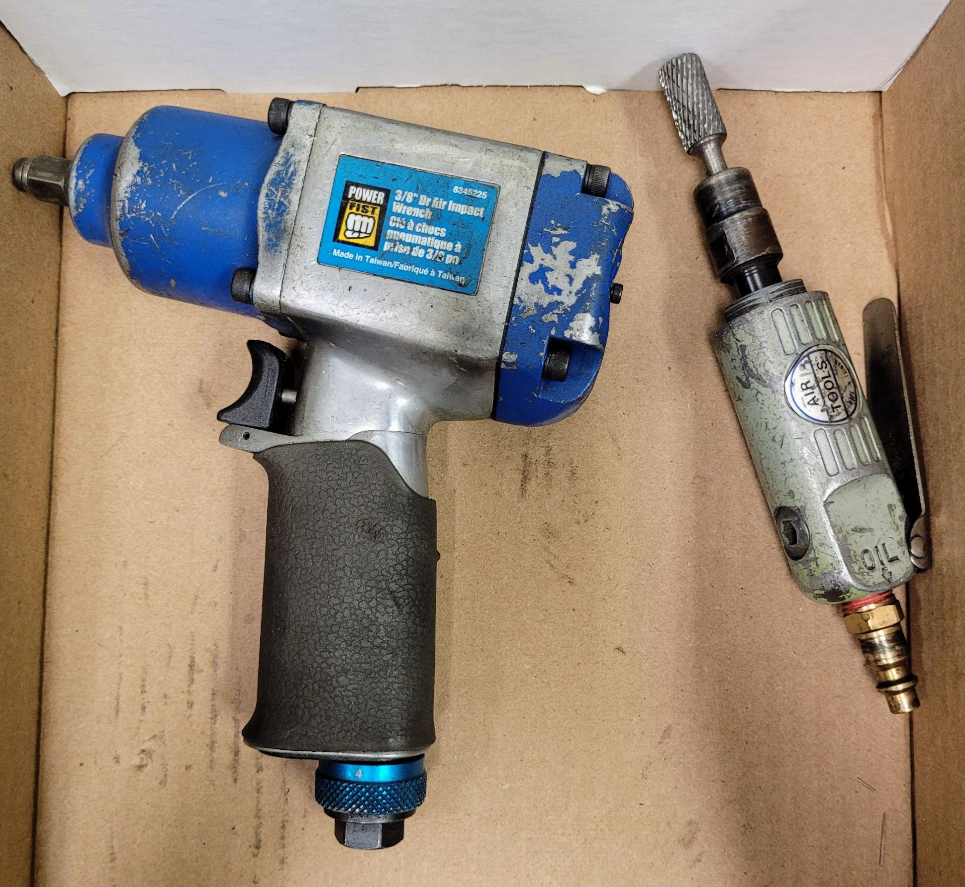 LOT - POWERFIST 3/8" PNEUMATIC IMPACT WRENCH AND DREMEL - Image 2 of 2