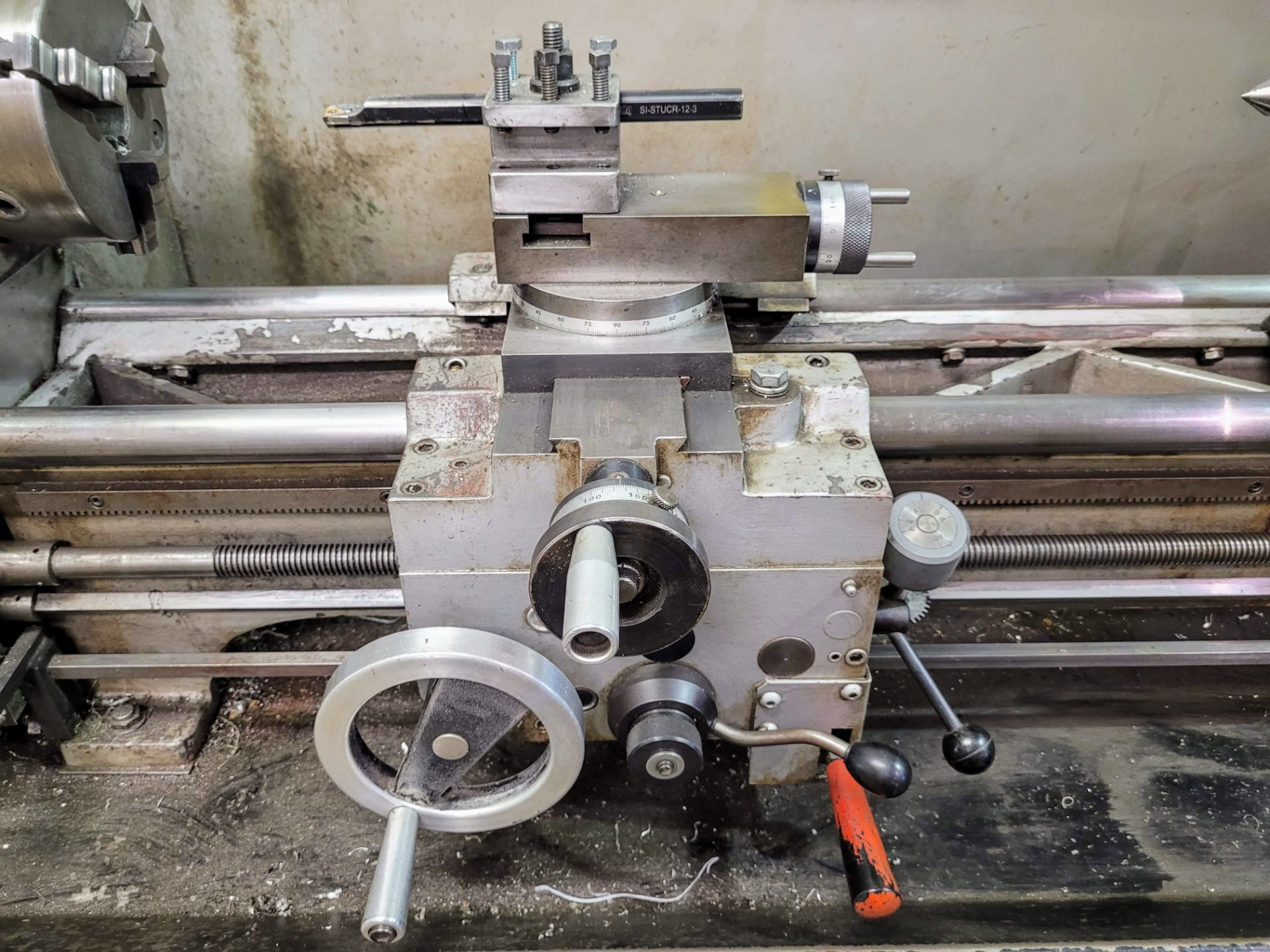 BAXTER APPRENTICE LATHE, 14" X 40", 6" 3-JAW CHUCK, TOOL POST, TAILSTOCK, TOOLING, ETC. - Image 3 of 7