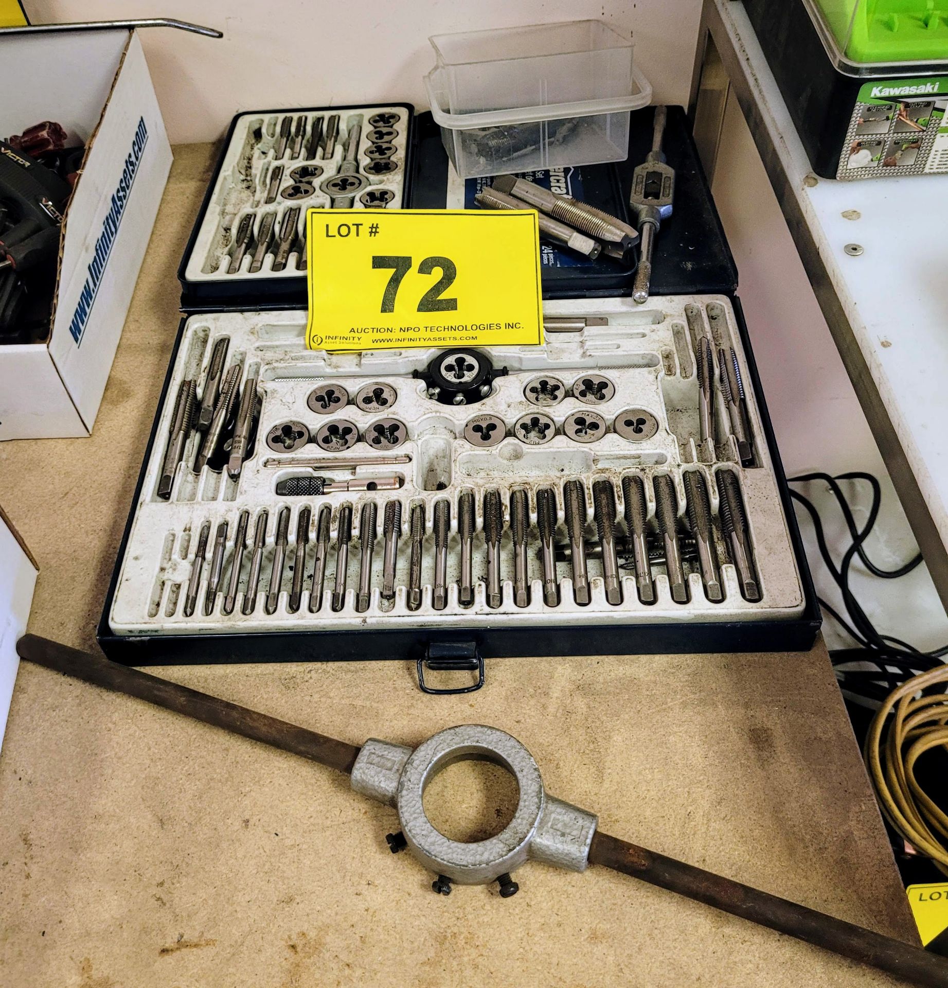 MOTOMASTER TAP AND DIE SET - Image 2 of 2