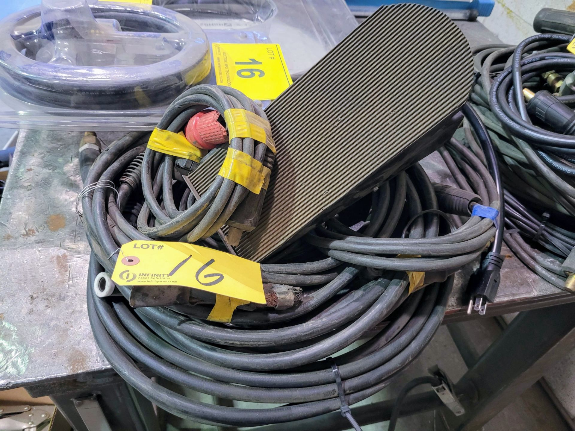 LOT - ASSORTED WELDING CABLES - Image 3 of 5