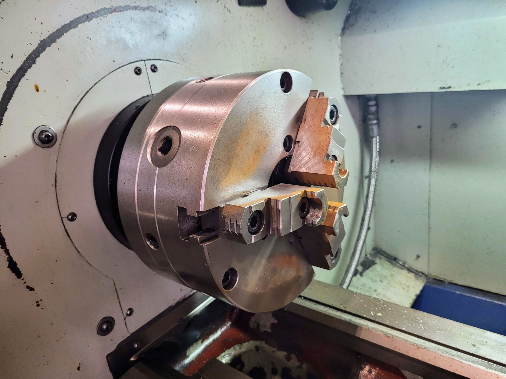 NU-WAY MEGATURN CNL-1740 CNC LATHE, S/N 1740510646, 9" 3-JAW CHUCK, TAILSTOCK, FAGOR CNC CONTROL, - Image 5 of 15