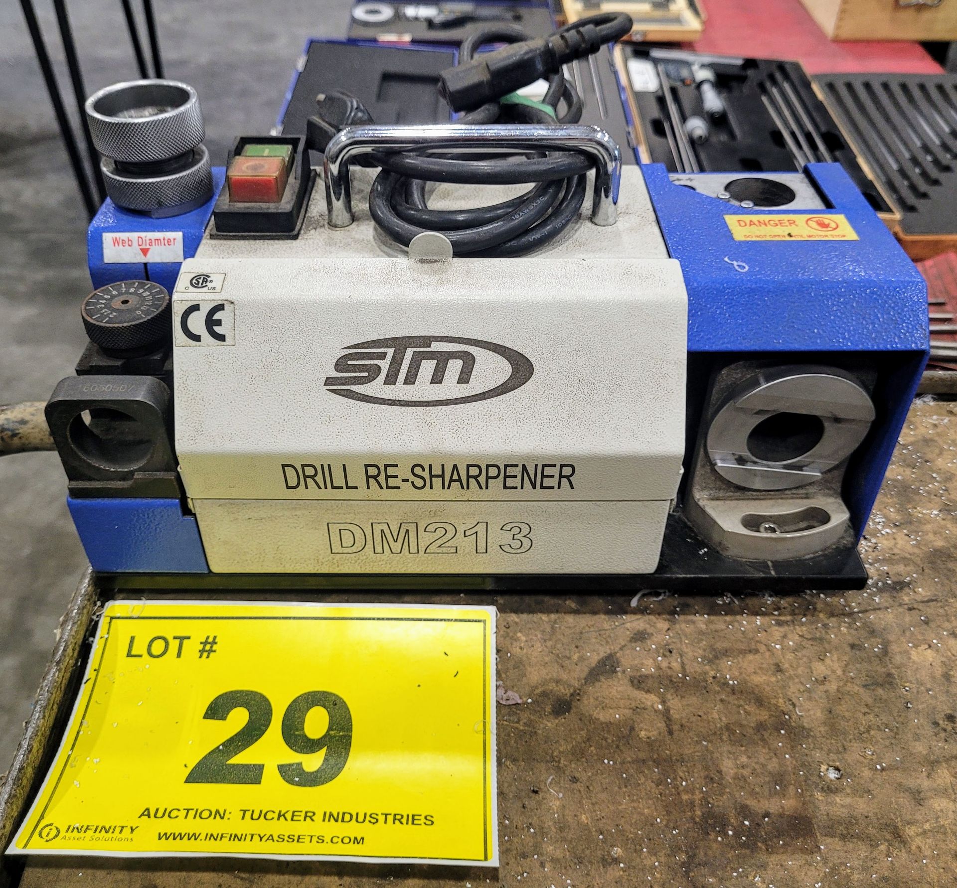 STM DM213 DRILL RE-SHARPENER