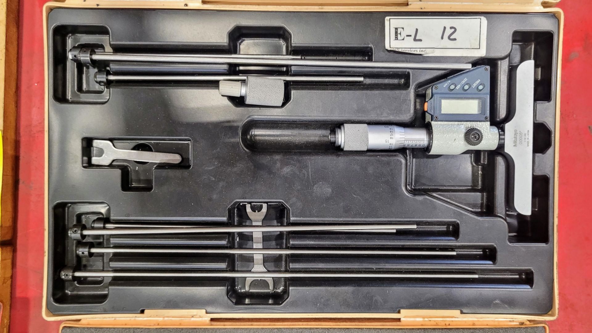 LOT - MITUTOYO DIGITAL DEPTH GAUGE, T&0 DIGITAL DEPTH GAUGE, ETC. - Image 3 of 4