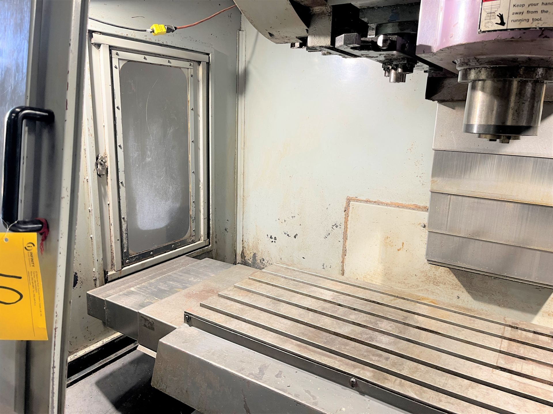 SYNTECH SMC-V5000W CNC VERTICAL MACHINING CENTER, MITSUBISHI CNC CONTROL, 18” X 32” TABLE, - Image 7 of 14