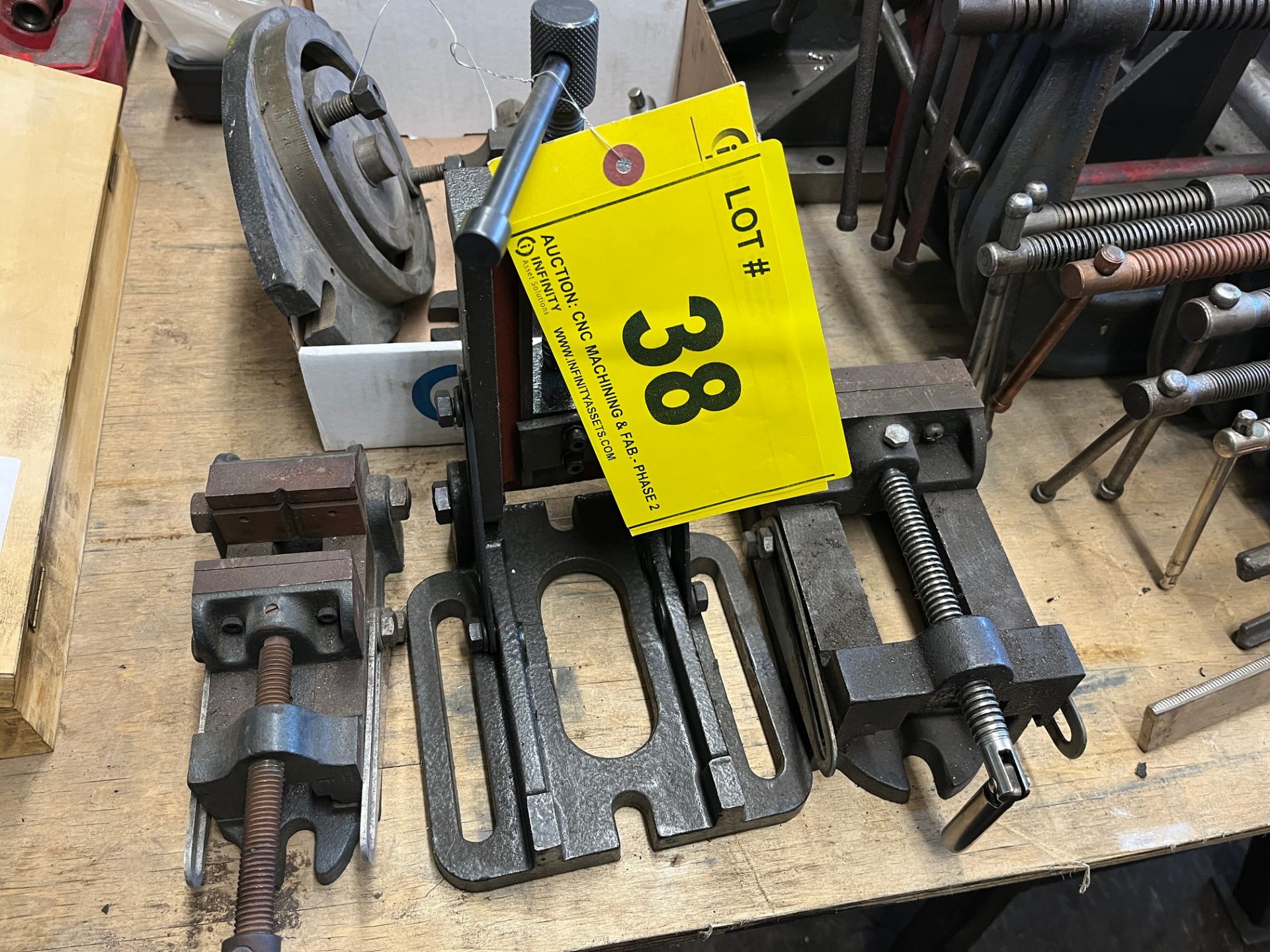 LOT VISES, 2-1/2", 3-1/2", 4", TILTABLE