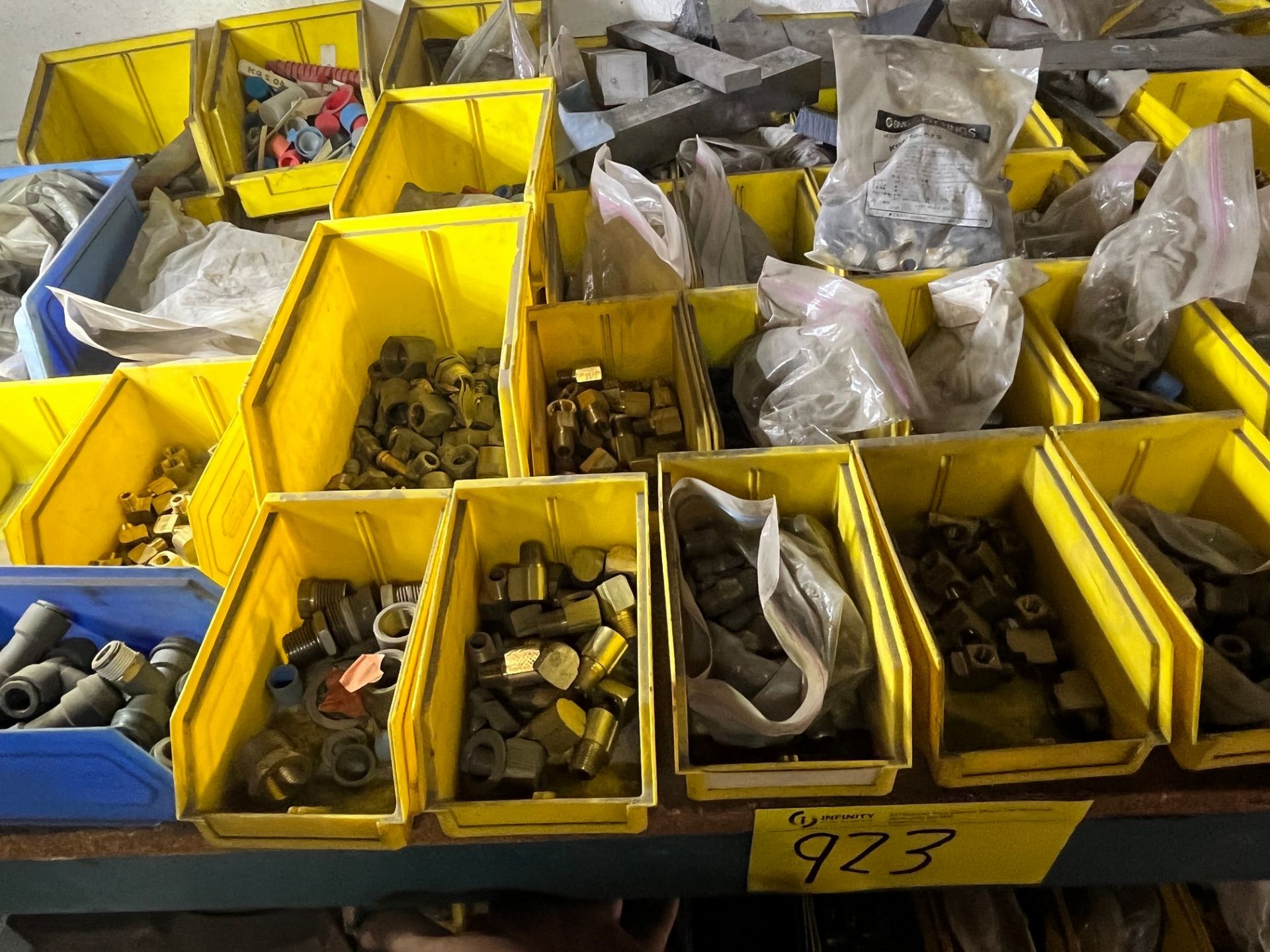 CONTENTS OF (1) SHELF OF PALLET RACKING INCLUDING BRASS FITTINGS, OFFICE SUPPLIES - Image 3 of 9