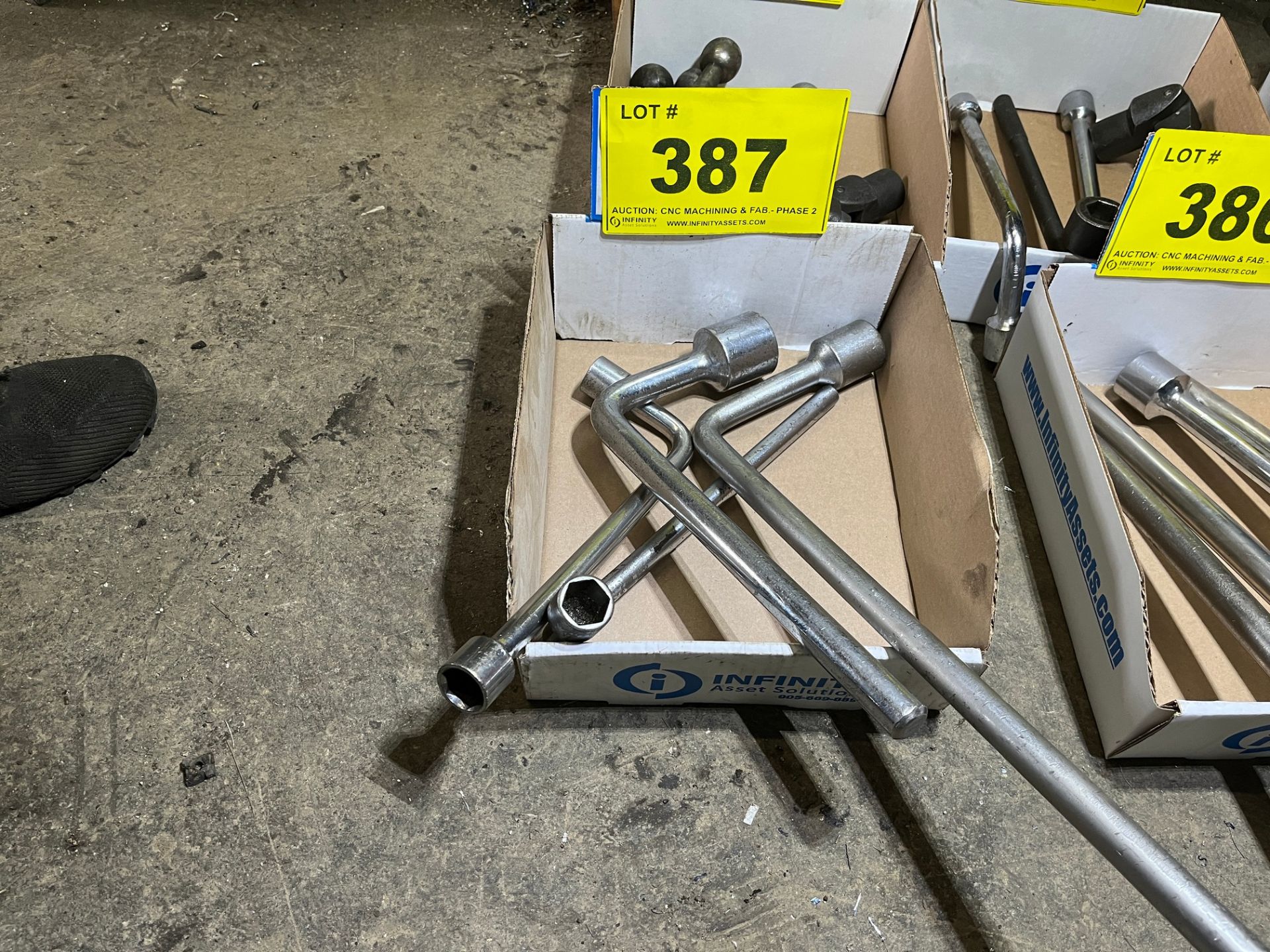 LOT OF (4) VISE WRENCHES