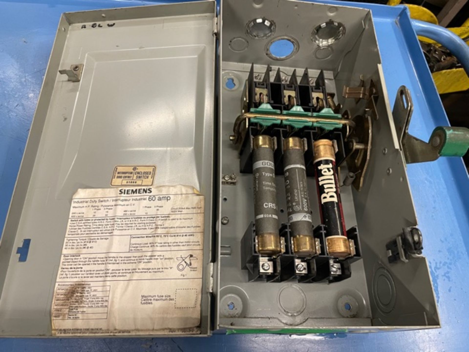 Industrial Disconnect switch, 600 Volts - 60 Amps - Image 2 of 2