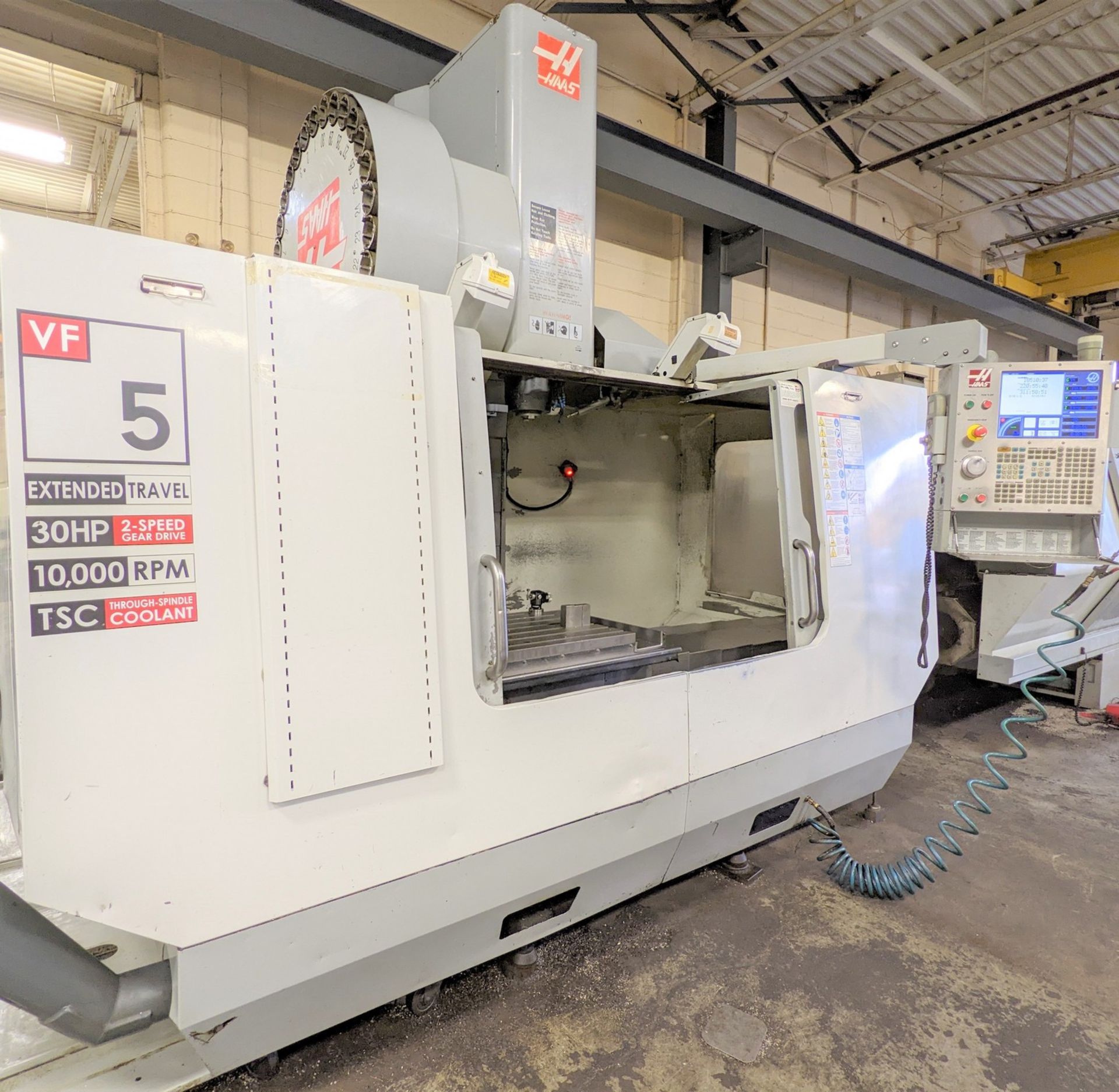 2007 HAAS VF-5/50XT CNC VERTICAL MACHINING CENTER, CNC CONTROL, TRAVELS: X-60”, Y-26”, Z-25”, CAT50, - Image 2 of 15