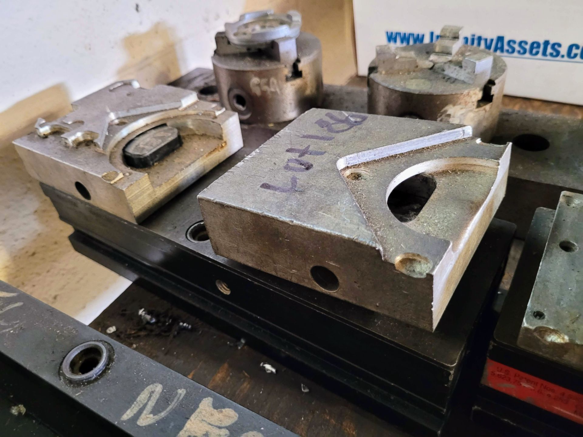 LOT OF (2) CHUCK VISES W/ CHUCK FIXTURE - Image 3 of 5