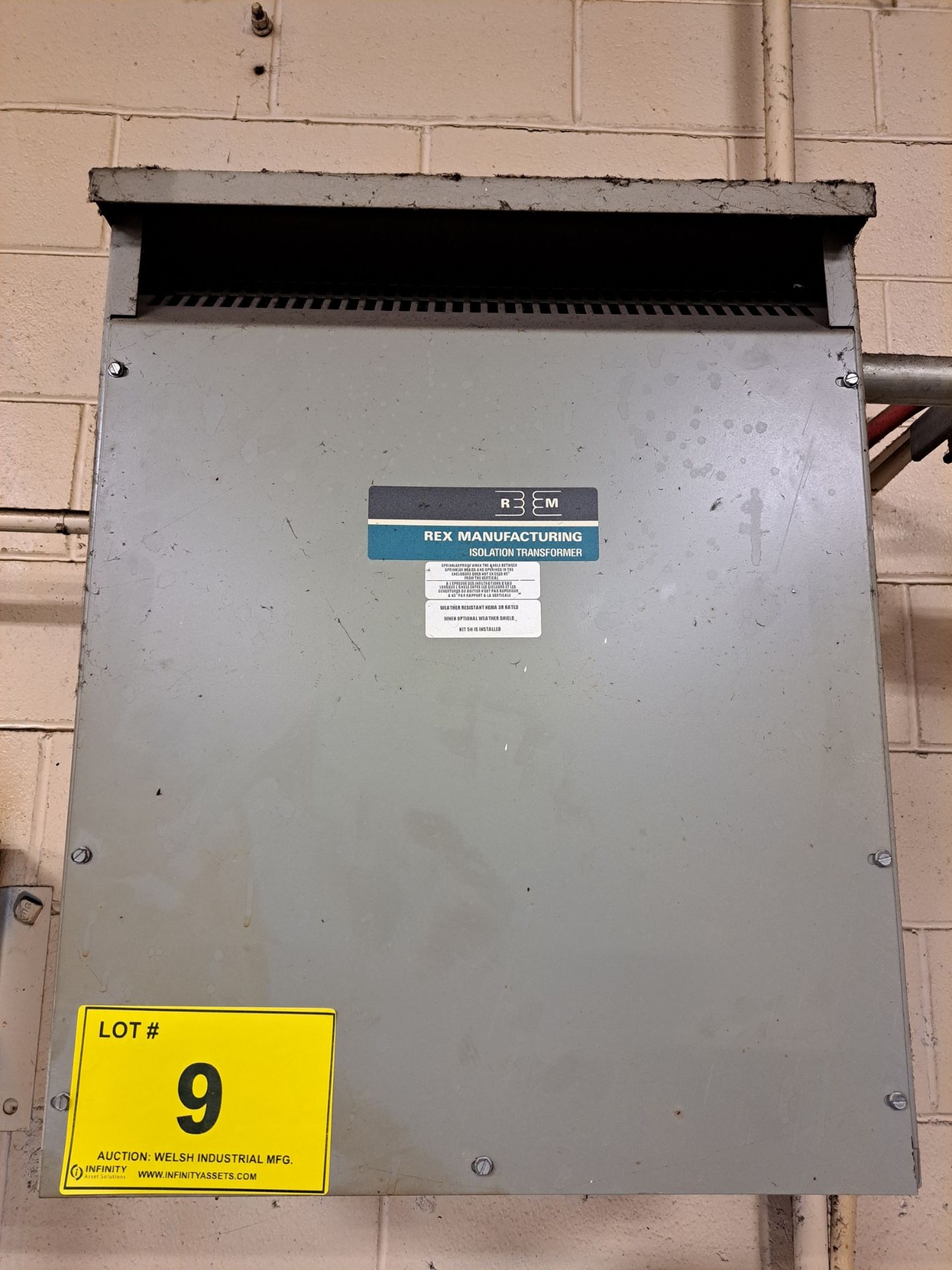 REX MANUFACTURING 30KVA TRANSFORMER, 600V TO 230/133V (RIGGING FEE $75)