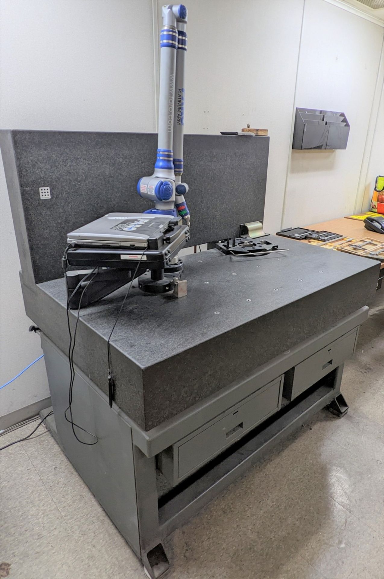 2012 FARO P08 PORTABLE CMM PLATINUM ARM W/ CONTROL STATION, .025 ACCURACY, 54” X 30” GRANITE SURFACE - Image 3 of 12