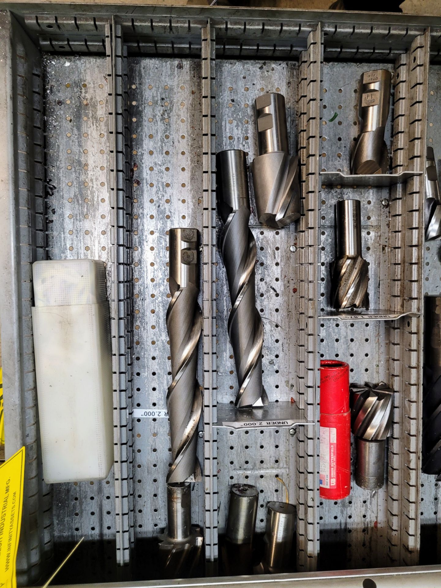 CONTENTS OF (1) TOOL CABINET DRAWER INCLUDING END MILLS (NO DRAWER) - Image 3 of 3