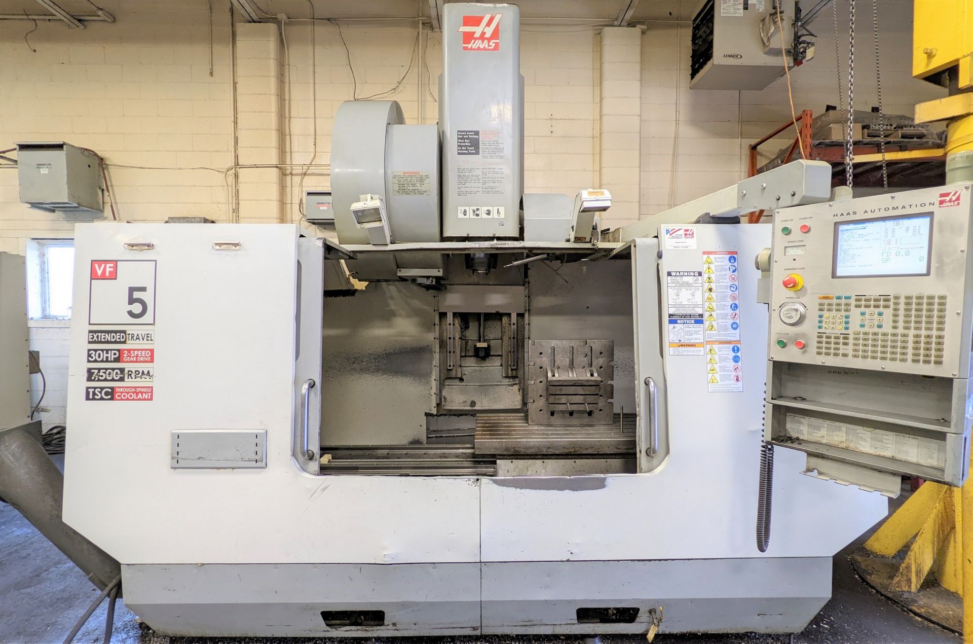 2005 HAAS VF-5/50XT CNC VERTICAL MACHINING CENTER, CNC CONTROL, TRAVELS: X-60”, Y-26”, Z-25”, CAT50,