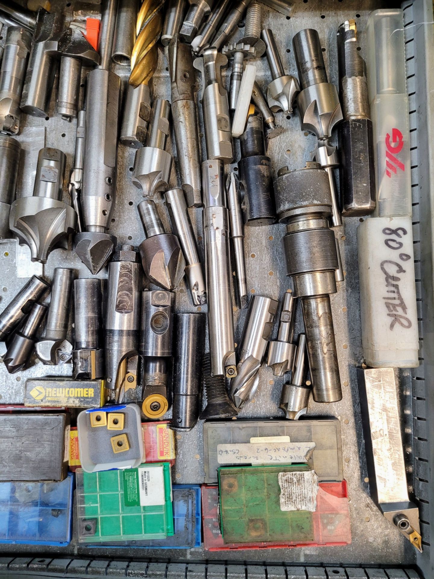 CONTENTS OF (1) TOOL CABINET DRAWER INCLUDING CARBIDE INSERTS, CARBIDE INSERT CUTTER BARS, END - Image 3 of 3