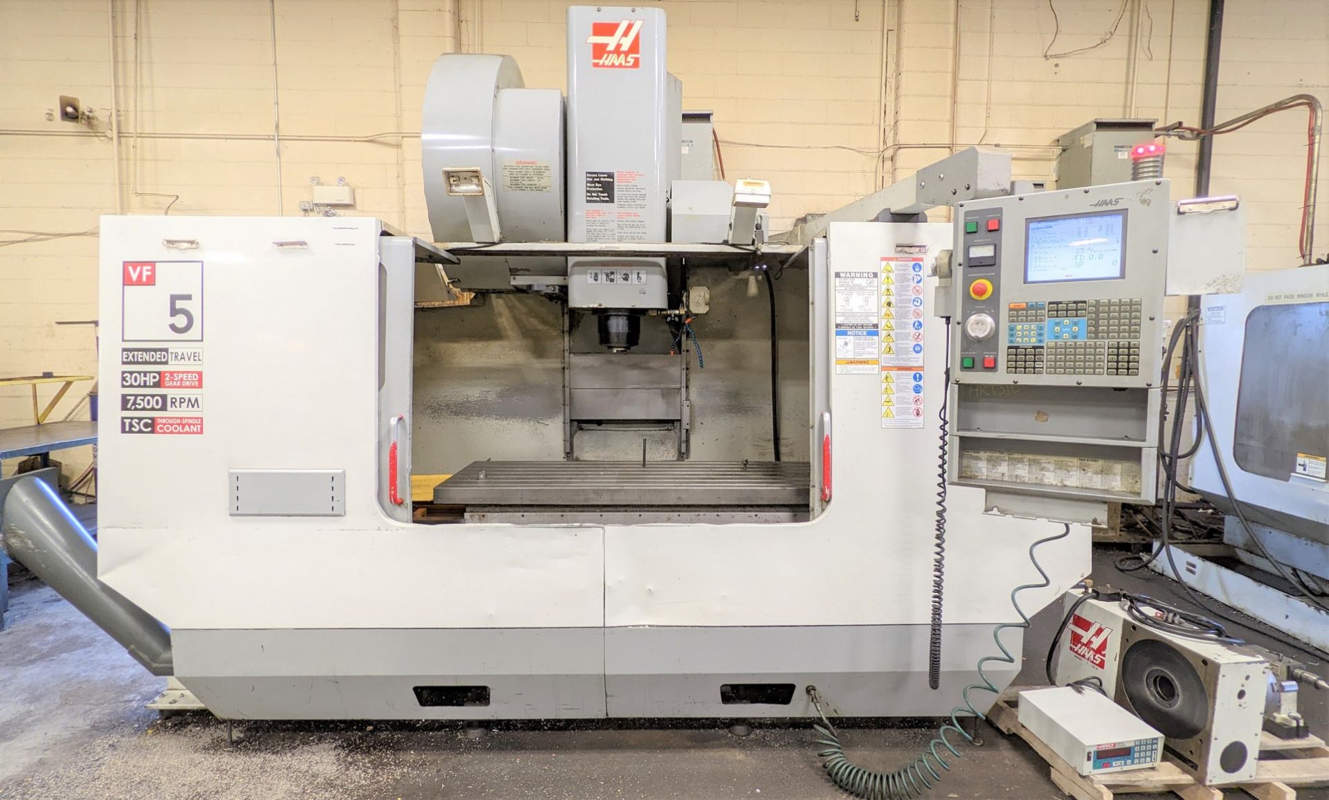 2004 HAAS VF-5/50XT CNC VERTICAL MACHINING CENTER, CNC CONTROL, TRAVELS: X-60”, Y-26”, Z-25”, CAT50,