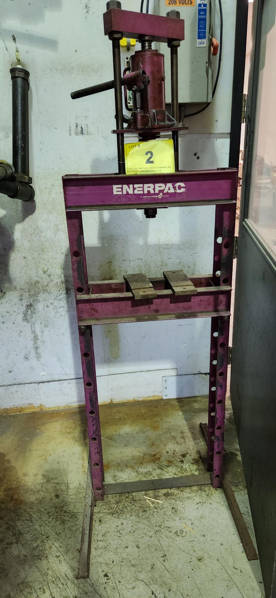 ENERPAC 12-TON CAP. SHOP PRESS