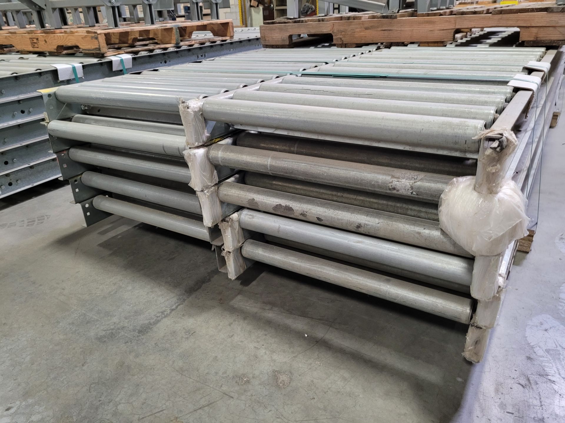 LOT - (10) 120"L X 24"W ROLLER TOP CONVEYORS W/ (10) STANDS - Image 2 of 2