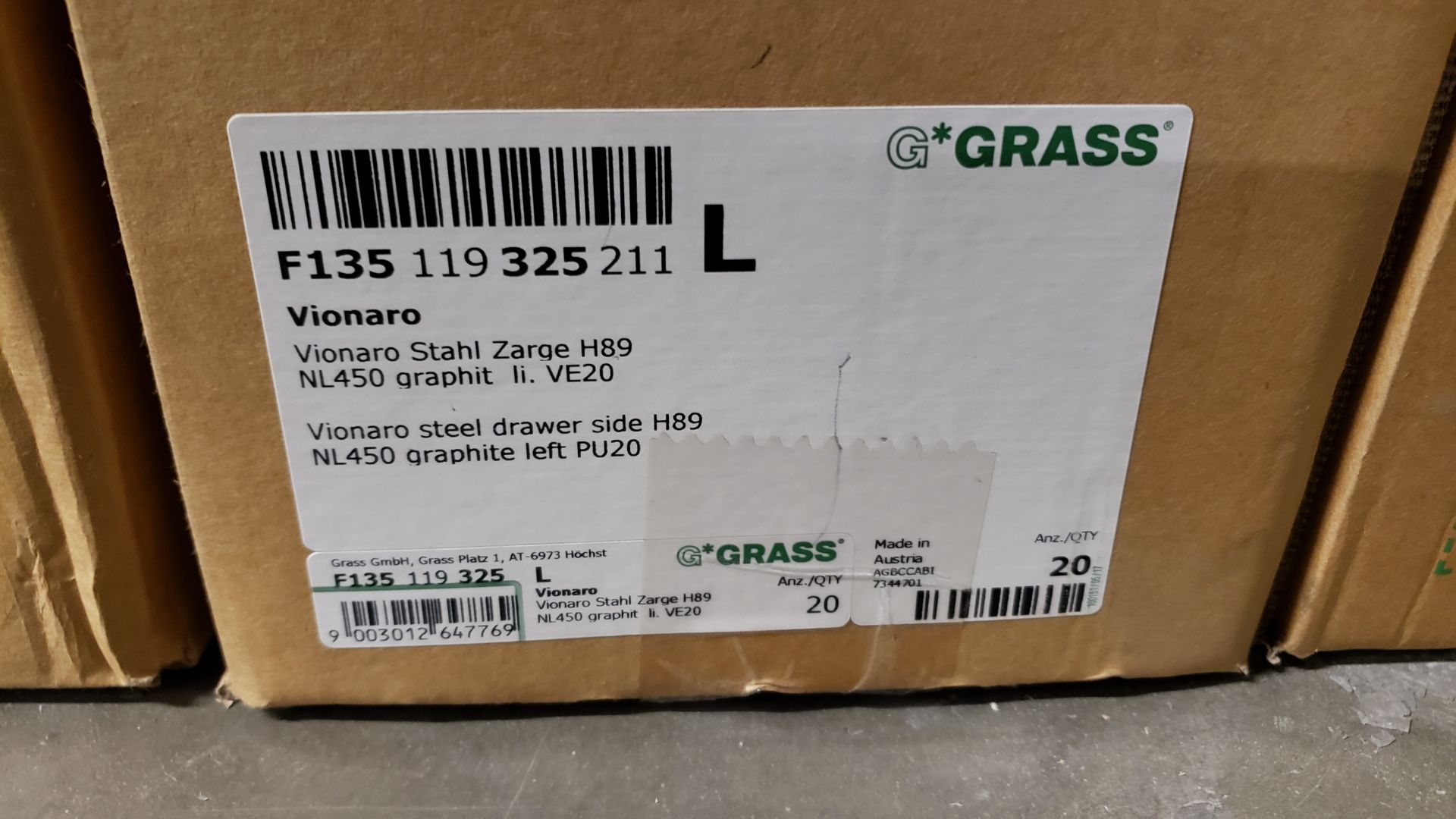 LOT BOXES OF GRASS VIONARO STEEL DRAWER SIDE H89 NL450, GRAPHITE, RIGHT AND LEFT PU20, 12 BOXES OF - Image 4 of 7