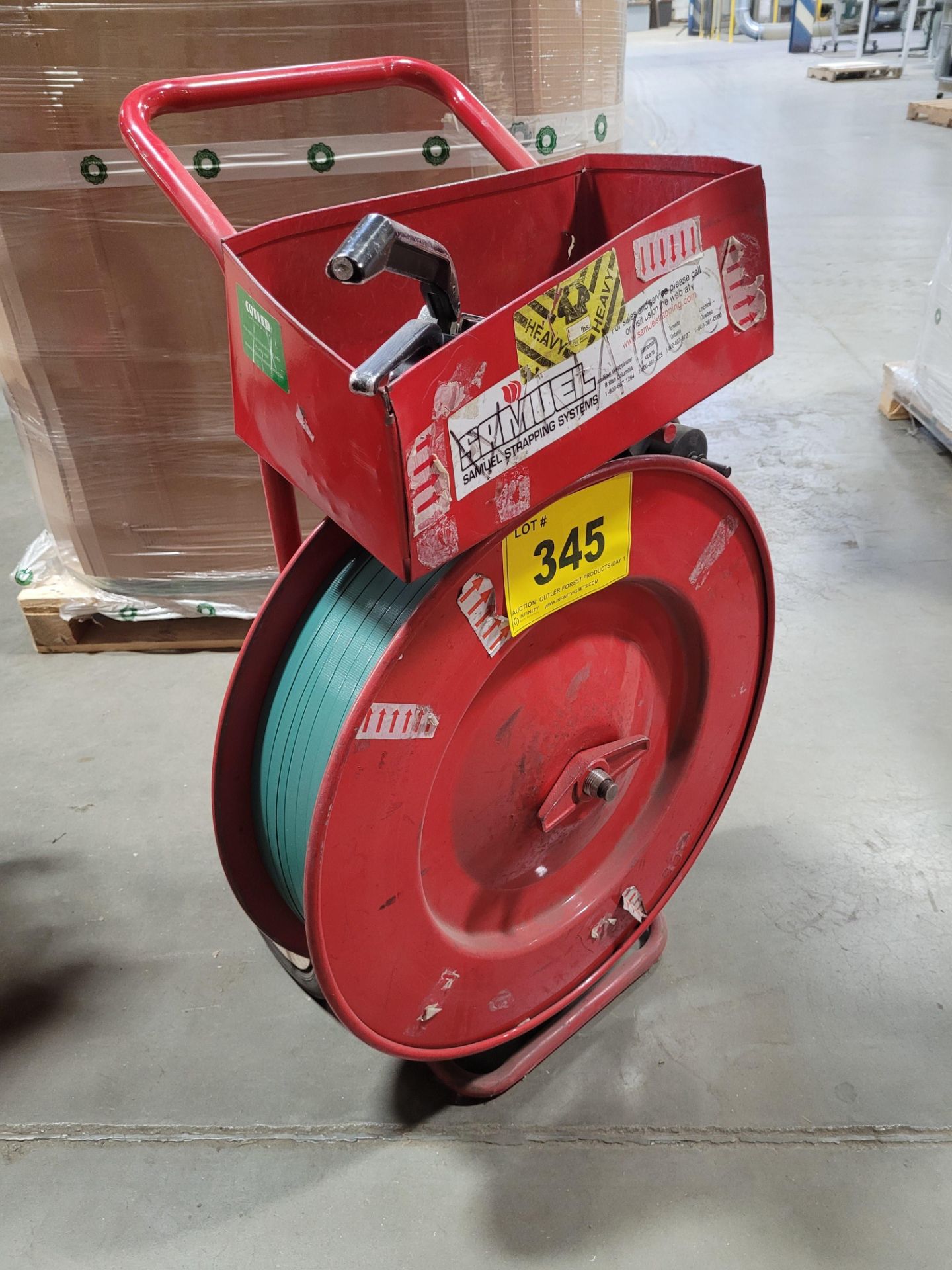 PORTABLE STRAPPING CART W/TOOL