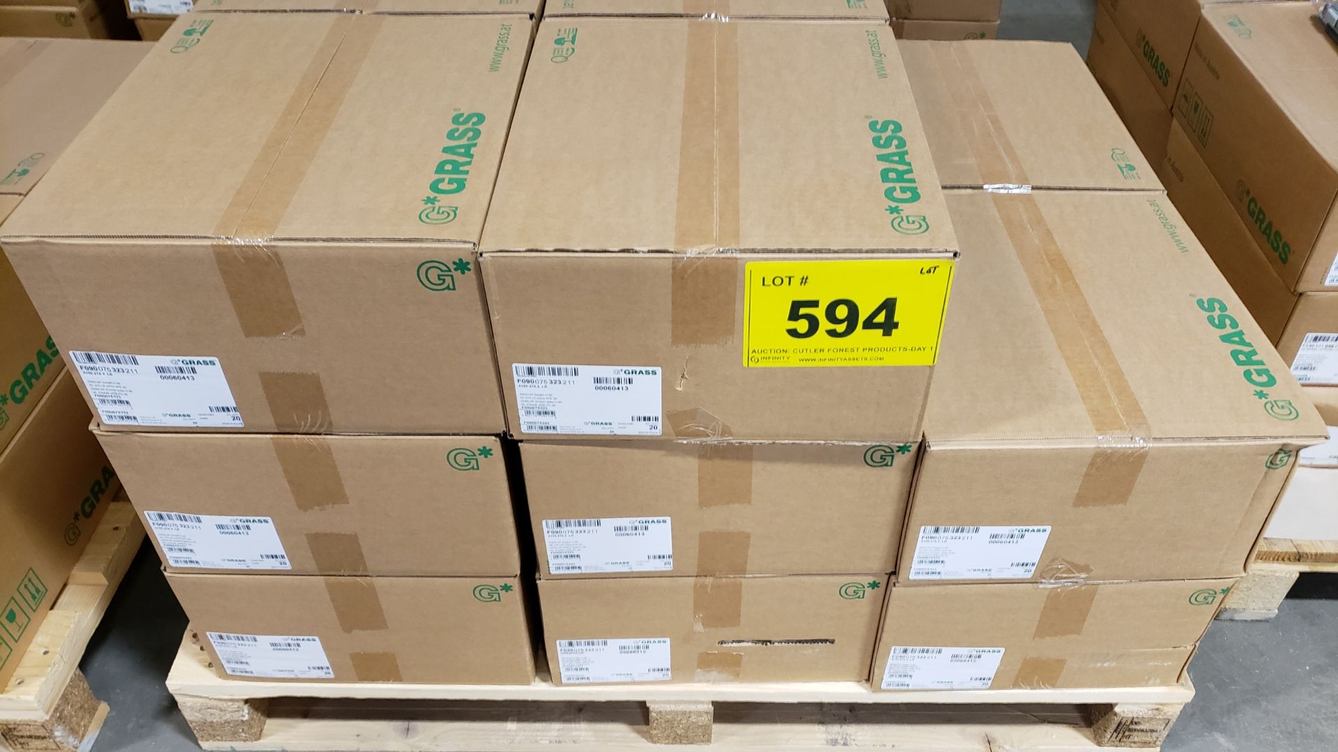 LOT OF (16 BOXES ) DWD-XP DRAWER SIDES H95, NL 275/DL & DR, WHITE PU 20 (RIGHT AND LEFT 8 BOXES