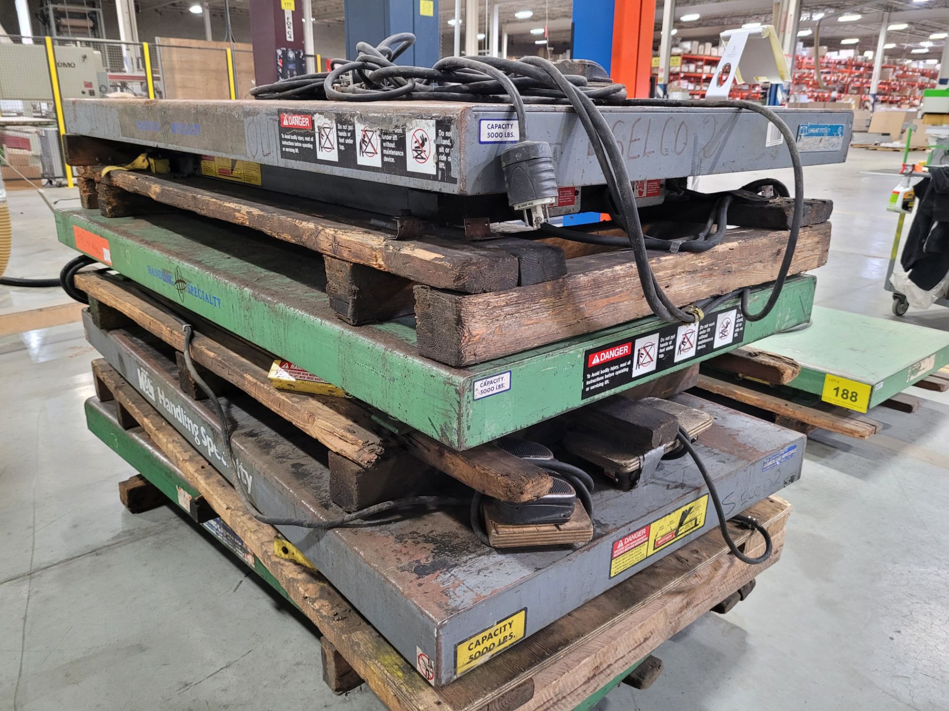 LOT OF (4) HANDLING SPECIALTY SCISSOR LIFT TABLES (CONDITION UNKNOWN) - Image 2 of 5