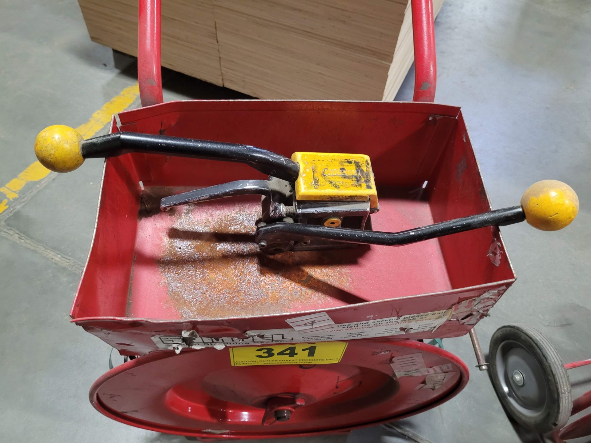 PORTABLE STRAPPING CART W/TOOL - Image 2 of 2