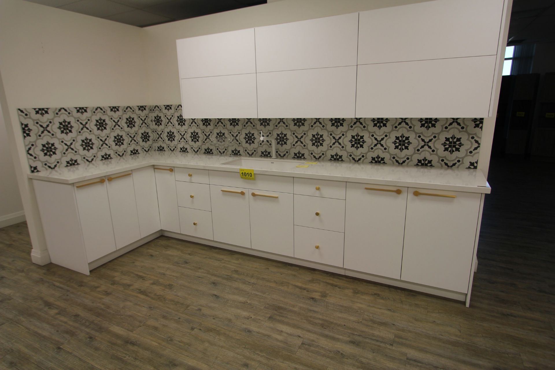 SHOWROOM DISPLAY KITCHEN, 145"L X 62"W, 17" X 30" SINK W/ CABINETRY, COUNTERTOP, SINK, FAUCET,