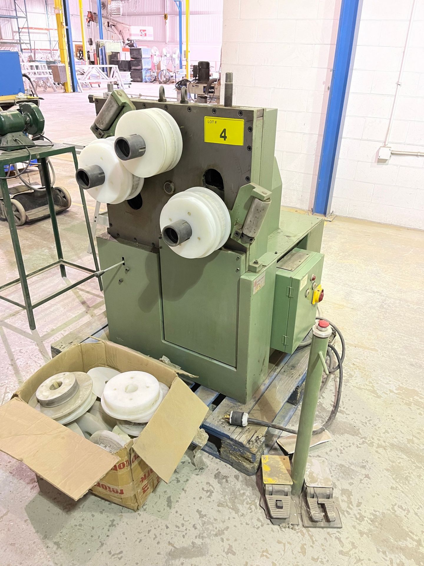 1987 COMAC 50ALH BENDING ROLLS W/ CROSS OVER DIES, S/N: 50/77 (RIGGING FEE $25)