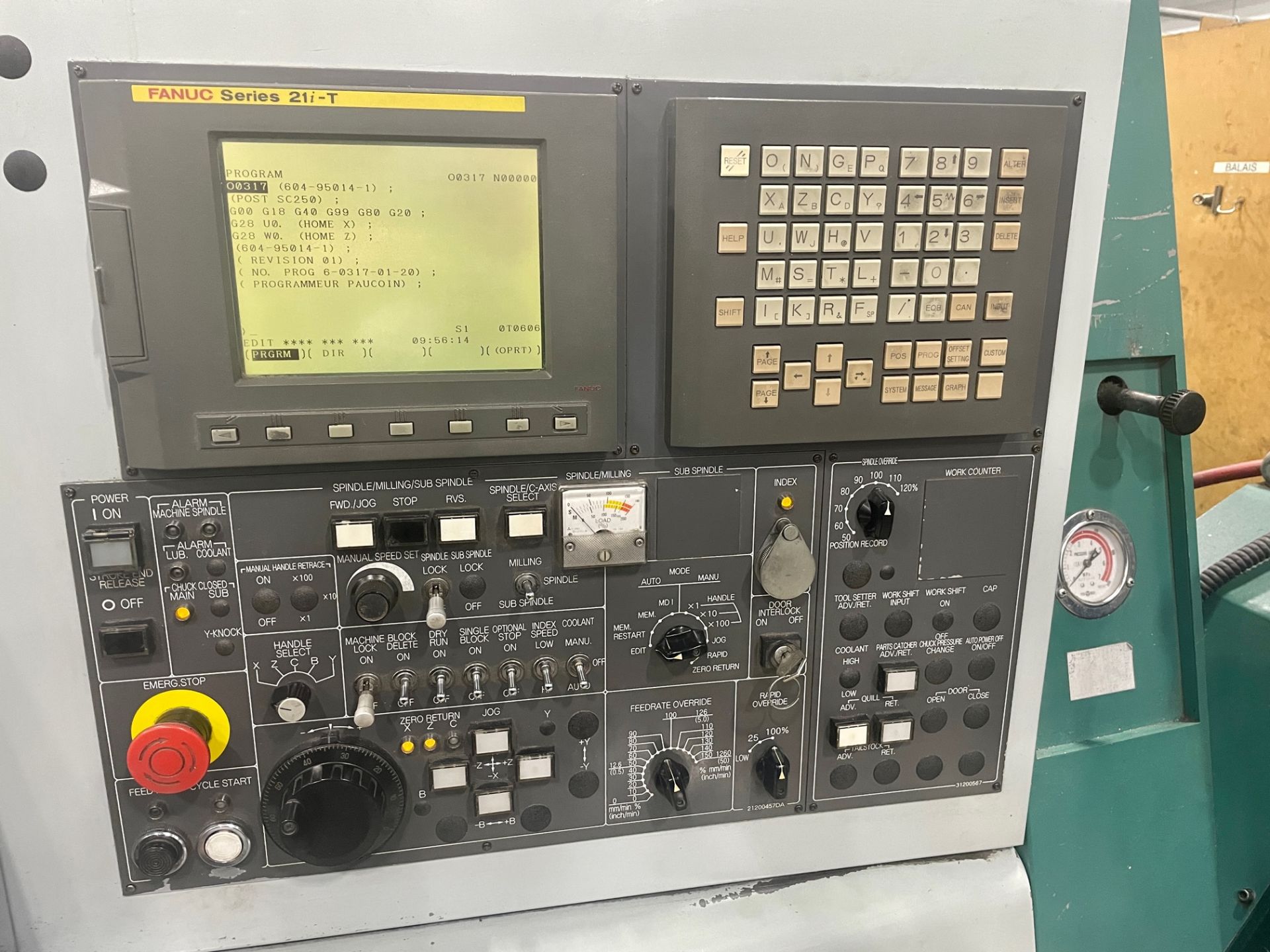 2002 NAKAMURA-TOME SC-250 / CNC TURNING CENTER / SN: C-35318 / 12 TURRET TOOL CAPACITY / CHUCK - Image 2 of 4