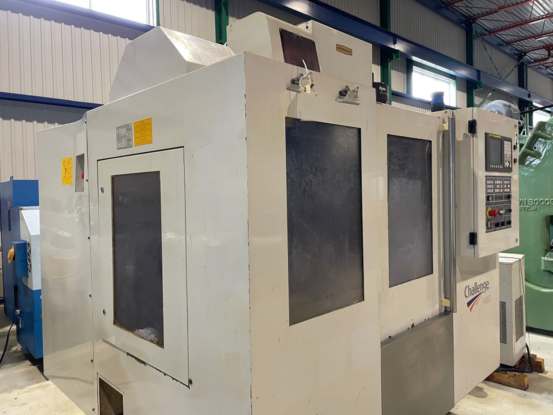 2007 MICROCUT CHALLENGER MCV646S / VERTICAL MACHINE CENTER / SN: 072326054 / TABLE SIZE: 17.75" X - Image 3 of 9