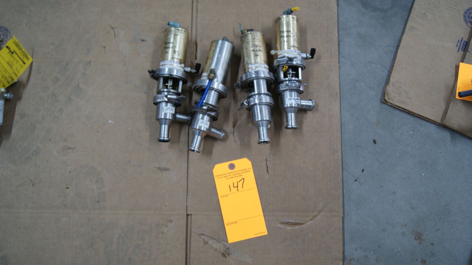 S/S 1/2"Definox Stop Type Air Valves