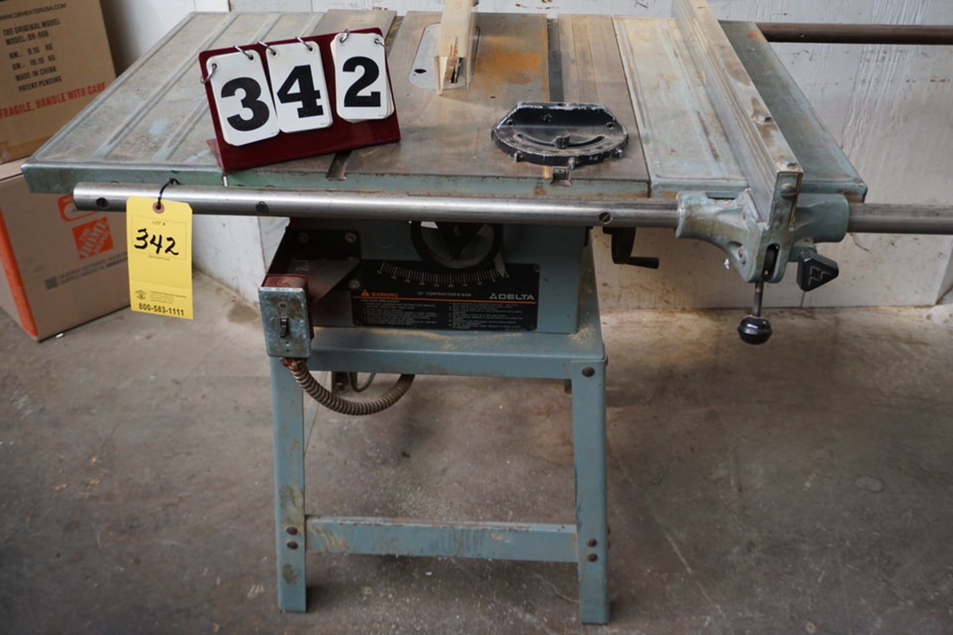 DELTA 10" CONTRACTORS TABLE SAW