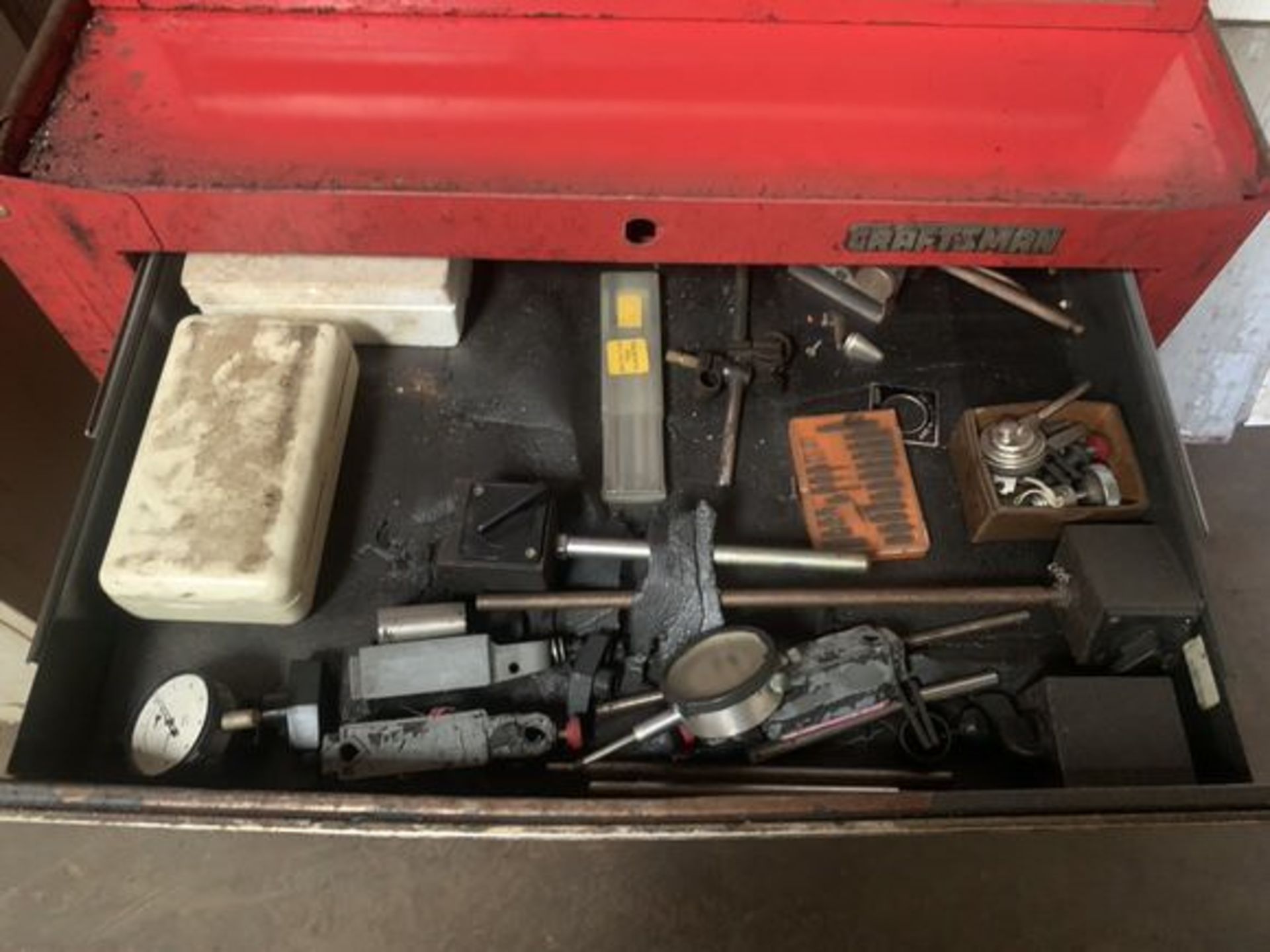 CRAFTSMAN ROLL A ROUND TOOL BOX - Image 2 of 9