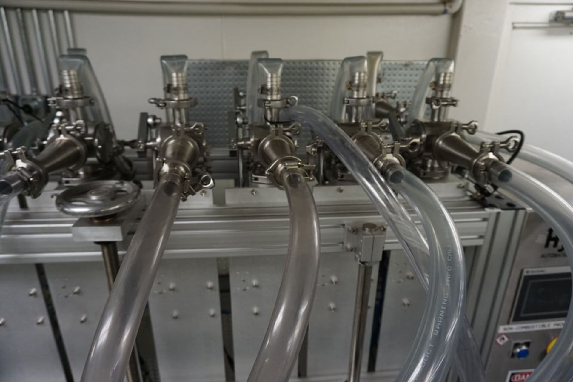 HYTEK AUTOMATION SOLUTIONS PISTON FILLER, 12 HEAD MDL: HTK-LFV12H W/ HYTEK HOPPER FOR PISTON - Image 5 of 18