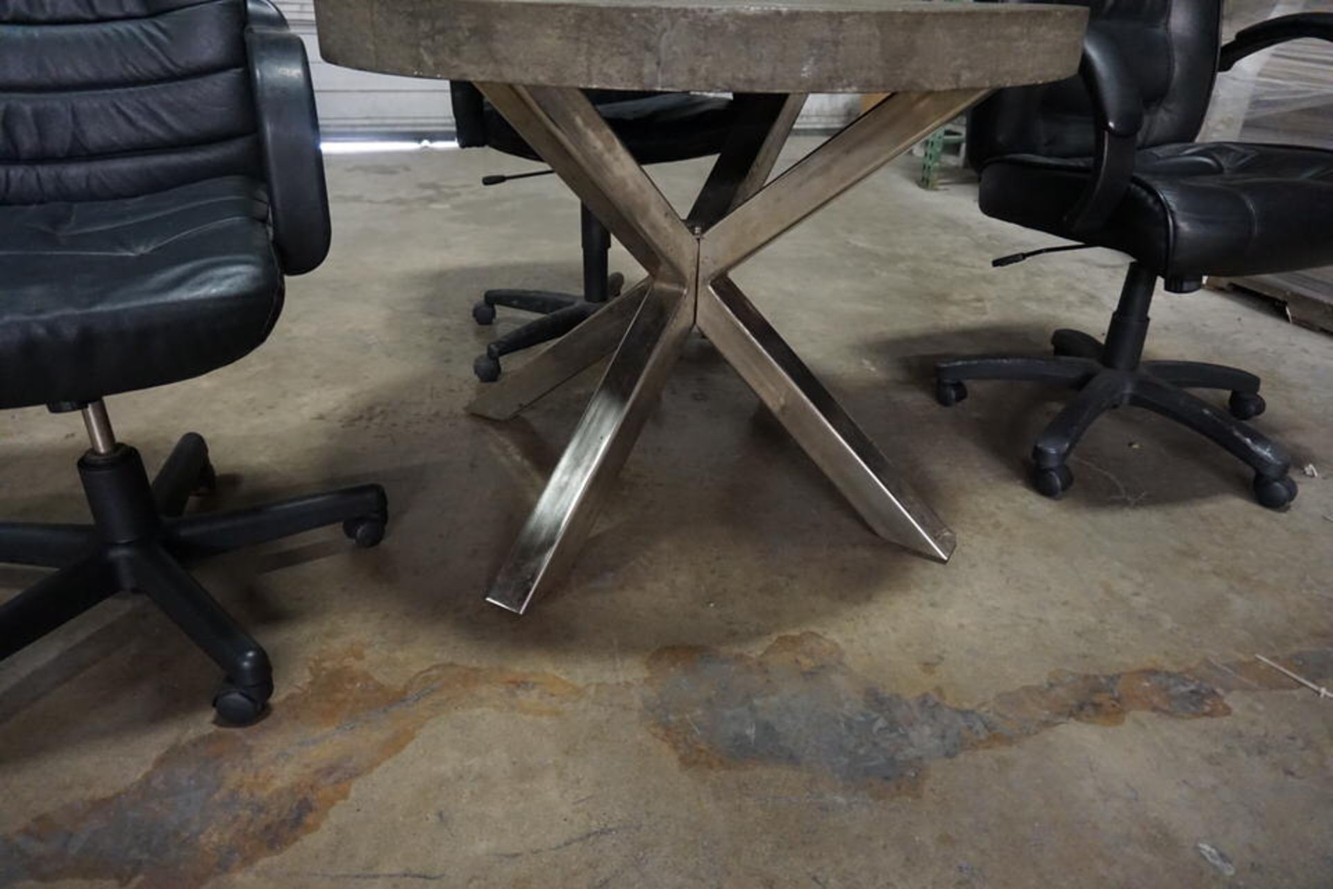 OFFICE CONFERENCE TABLE 42" DIA W/ (3) CHAIRS - Image 2 of 3