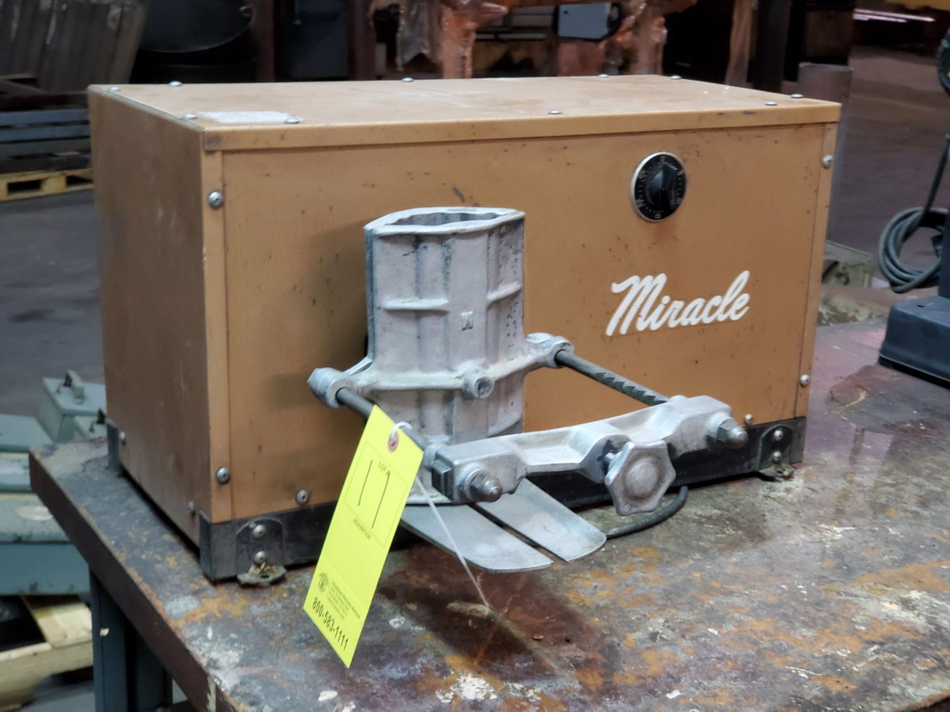 Miracle Paint Mixer 1/3HP, 115V, 3725RPM, 60HZ, 1PH - Image 2 of 5