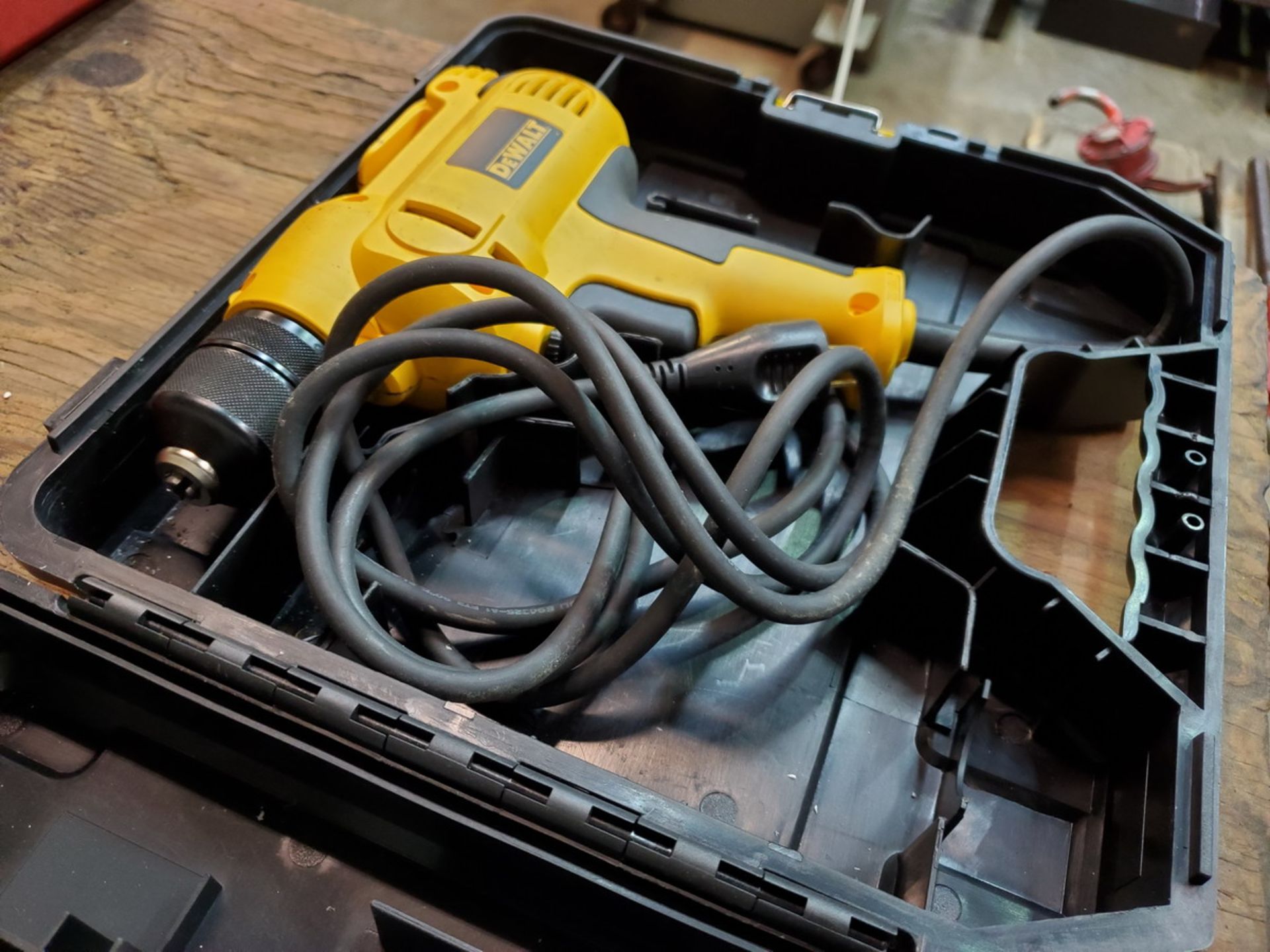 Dewalt VSR 3/8" Corded Drill - Image 3 of 3