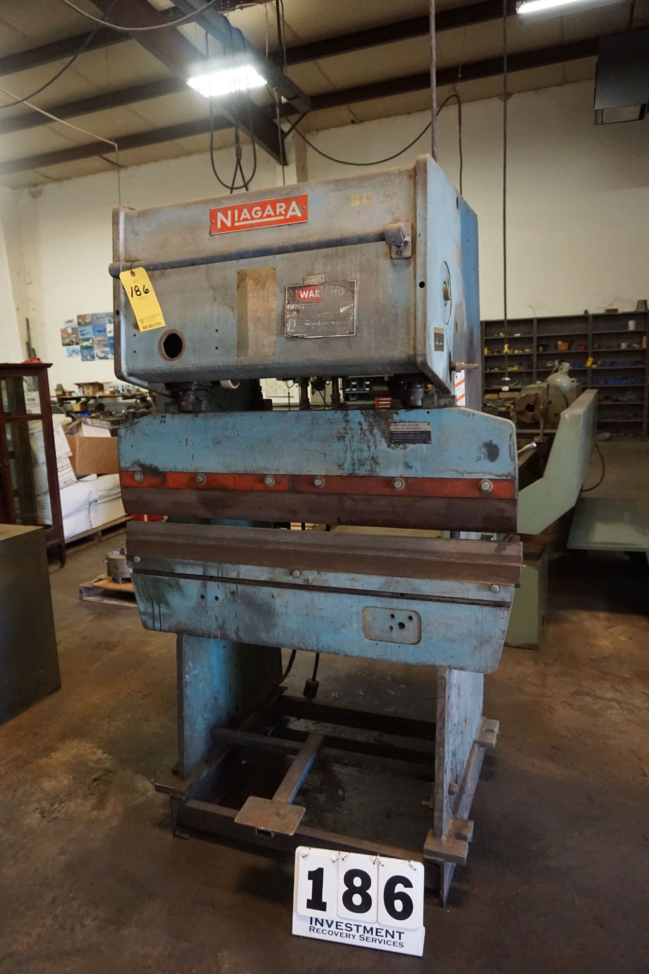 NIAGRA PRESS BRAKE, 48" CAP W/ TOP/BOTTOM DIES