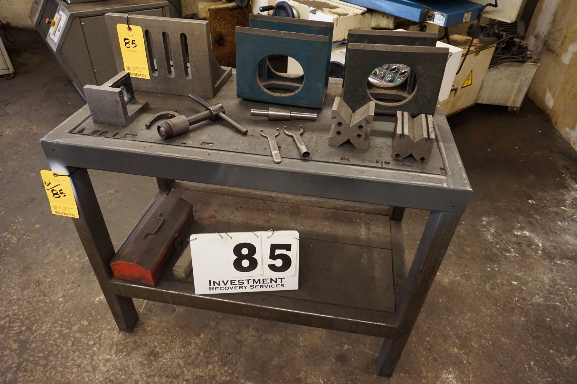 STEEL TABLE W/ RIGHT ANGLE PLATES, GRINDER ACESSORIES