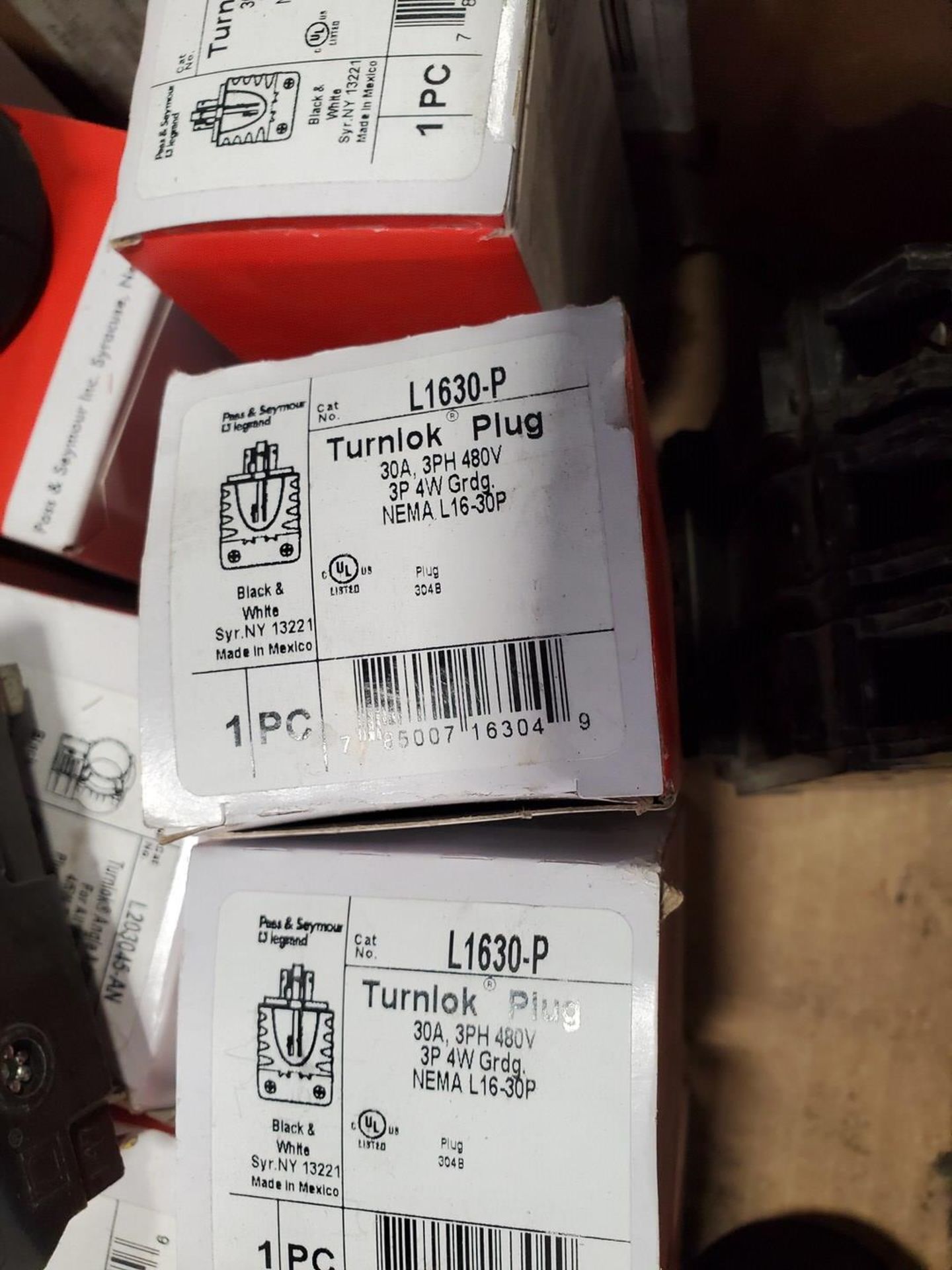 Legrand Turnlok Plugs 30A, 3PH, 480V; W/ Breakers - Image 7 of 7